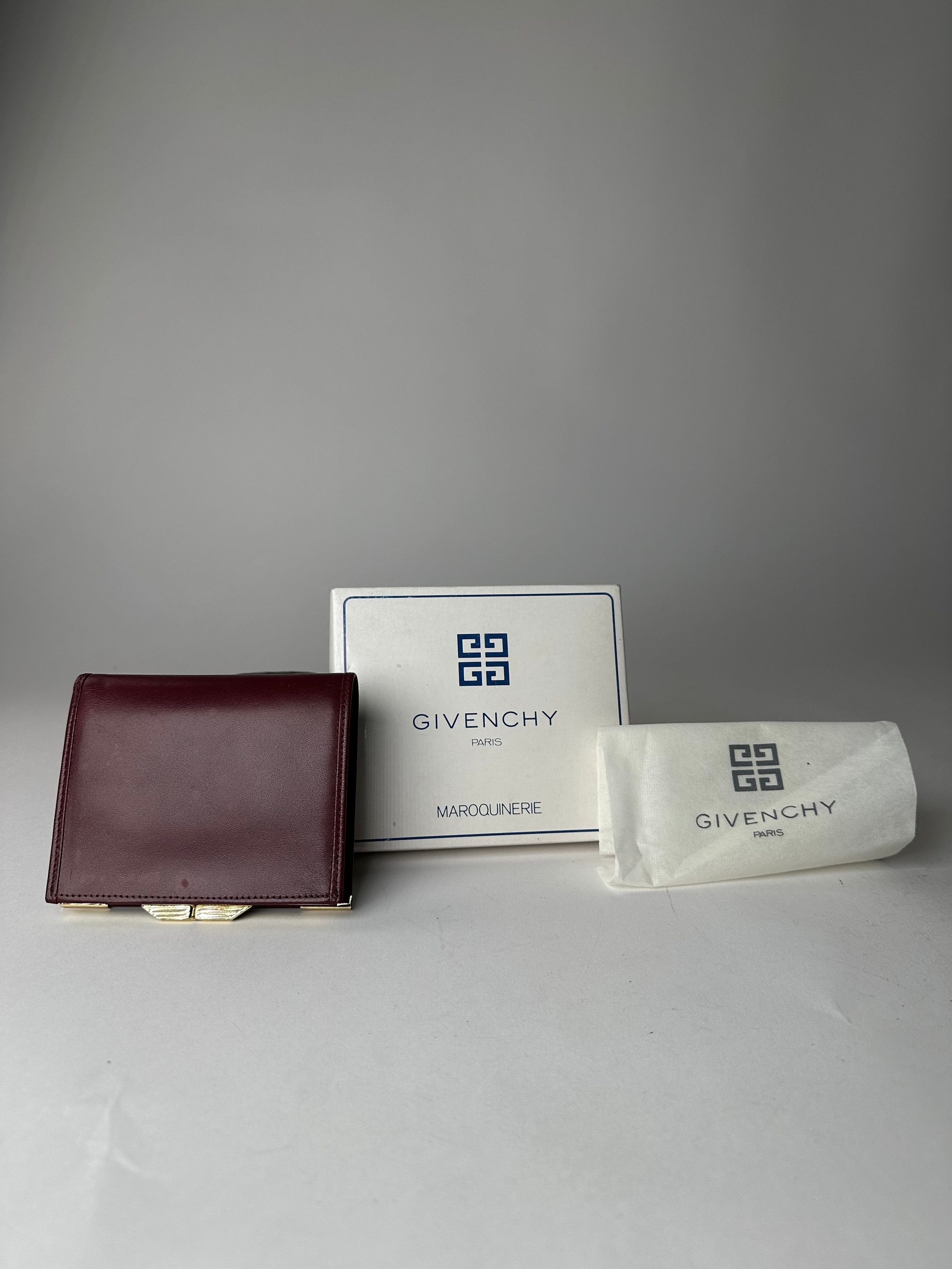 Givenchy Vintage Leather Wallet Purple Size ONE SIZE - 2 Thumbnail