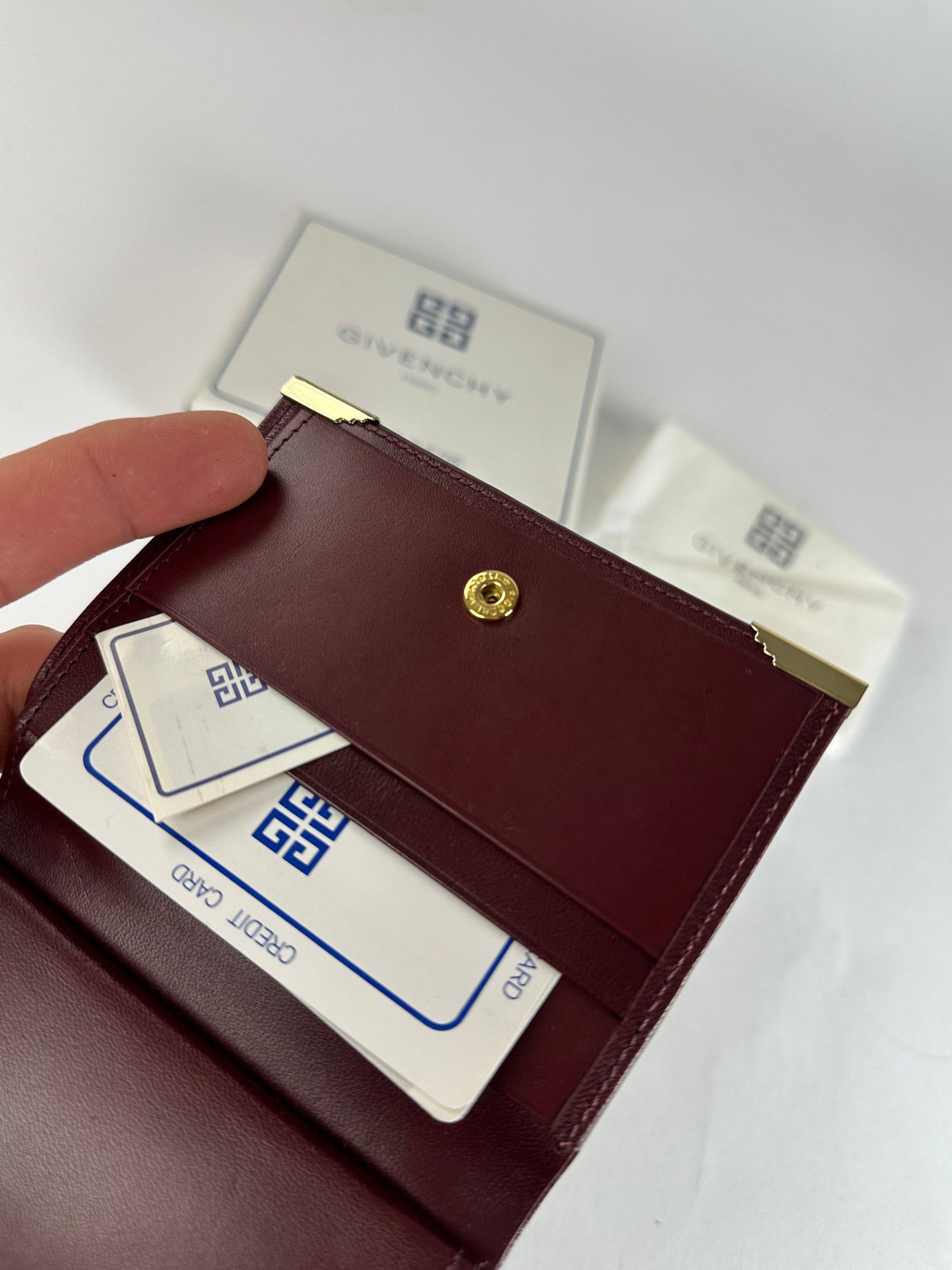 Givenchy Vintage Leather Wallet Purple Size ONE SIZE - 3 Thumbnail