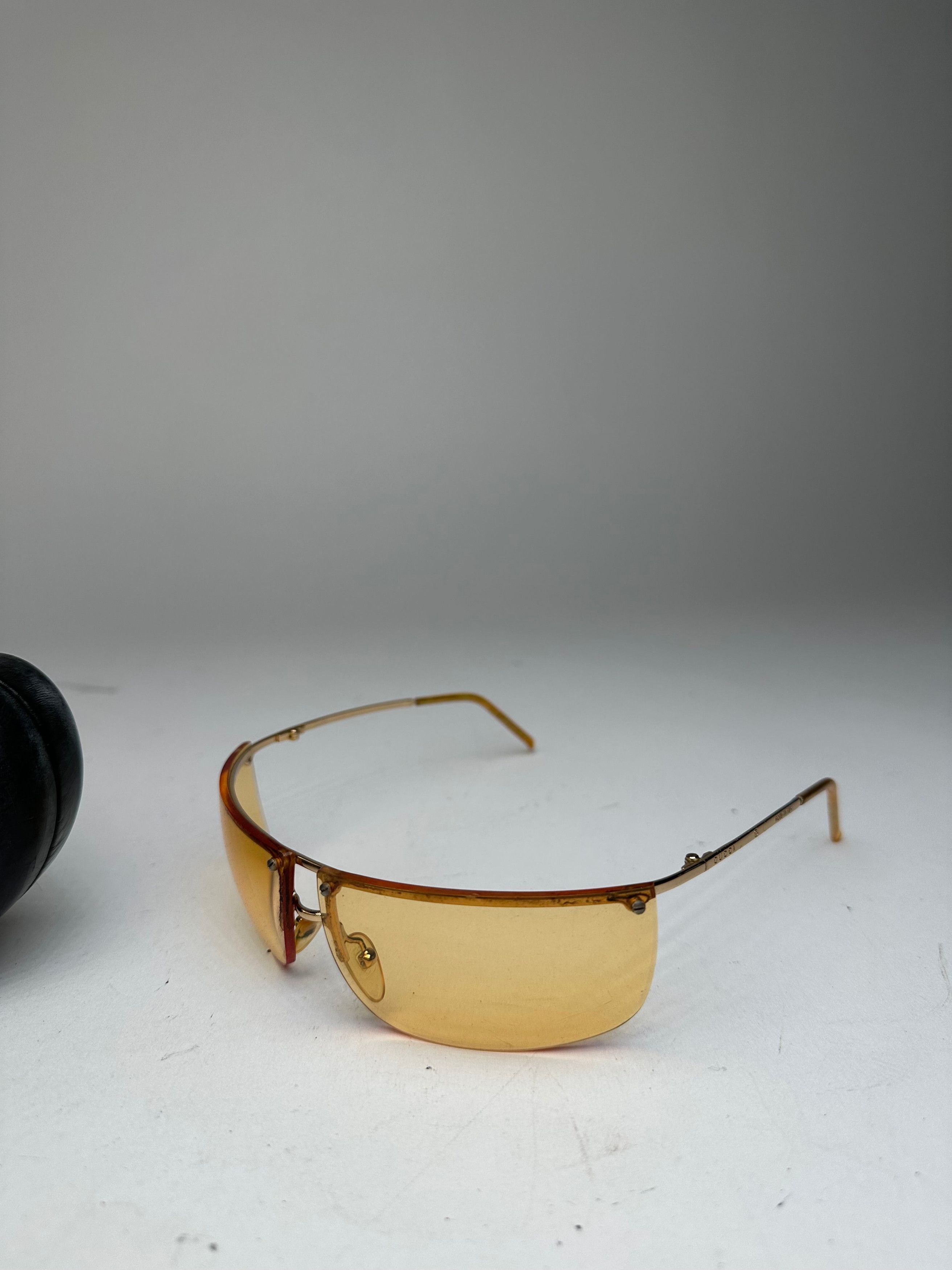 Gucci Vintage Rimless Sunglasses Gold Yellow Size ONE SIZE - 8 Thumbnail