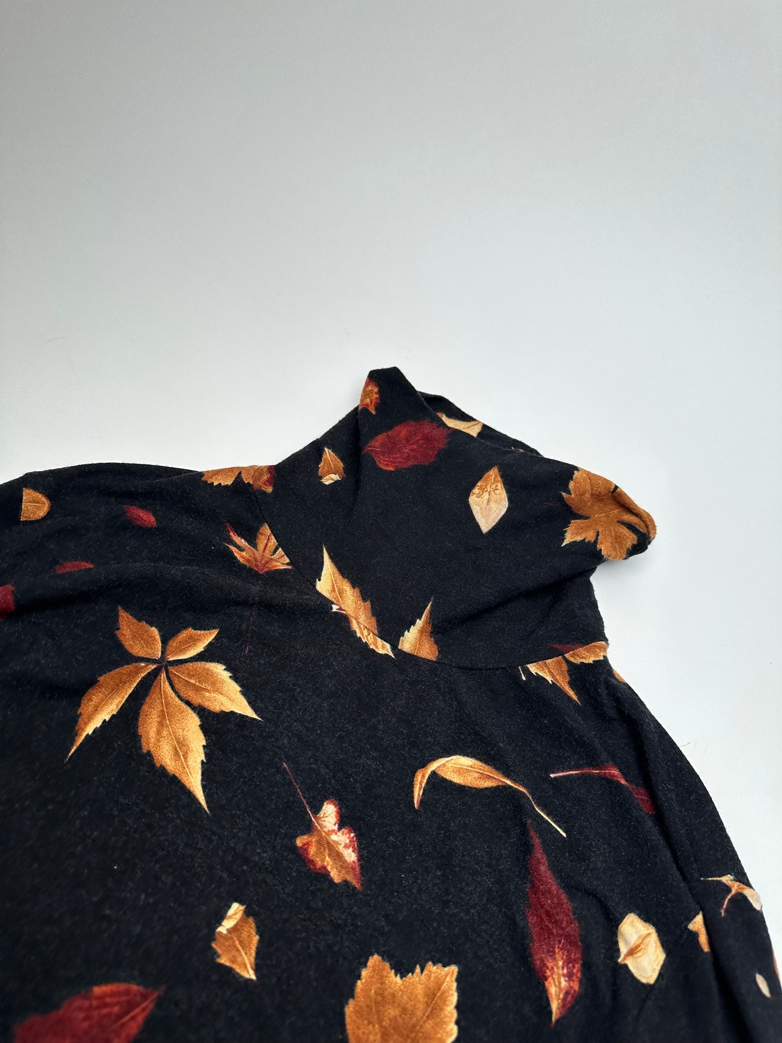 Salvatore Ferragamo Vintage Leaf Emblossed Turtle Neck Sweater Black Brown S Size S / US 4 / IT 40 - 6 Thumbnail