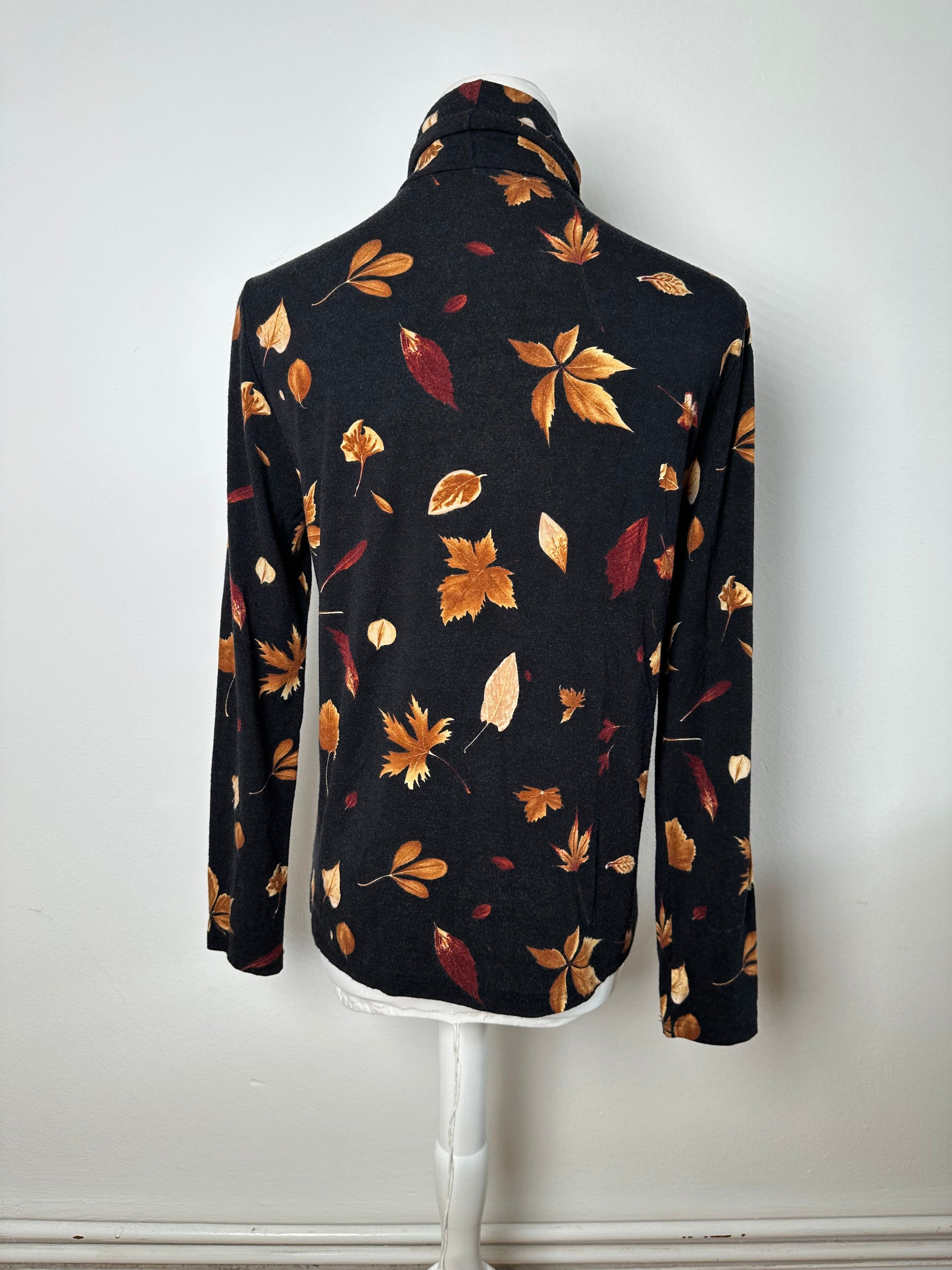 Salvatore Ferragamo Vintage Leaf Emblossed Turtle Neck Sweater Black Brown S Size S / US 4 / IT 40 - 15 Thumbnail