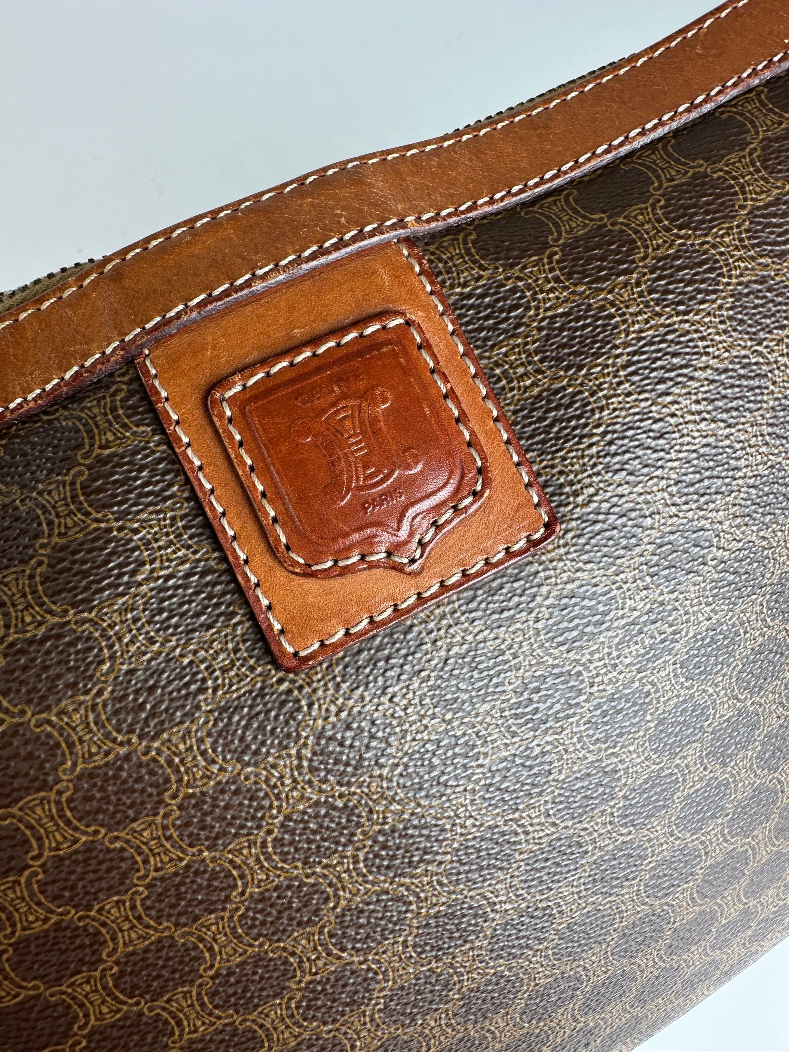Celine Vintage Paris Monogram Leather Clutch Brown Size ONE SIZE - 6 Thumbnail