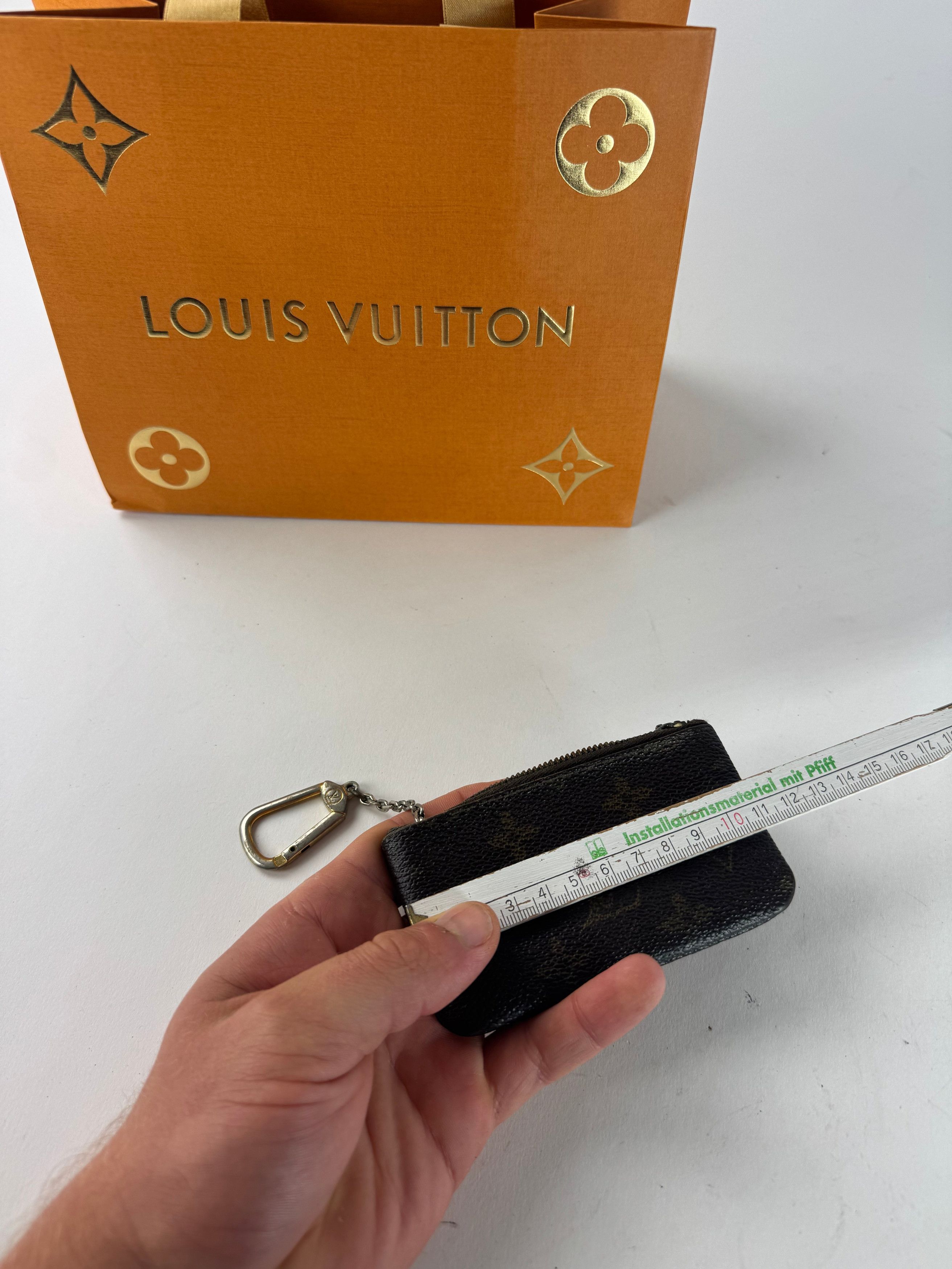 Louis Vuitton Vintage Le Dauphine Leather Card Holder Brown Size ONE SIZE - 8 Thumbnail