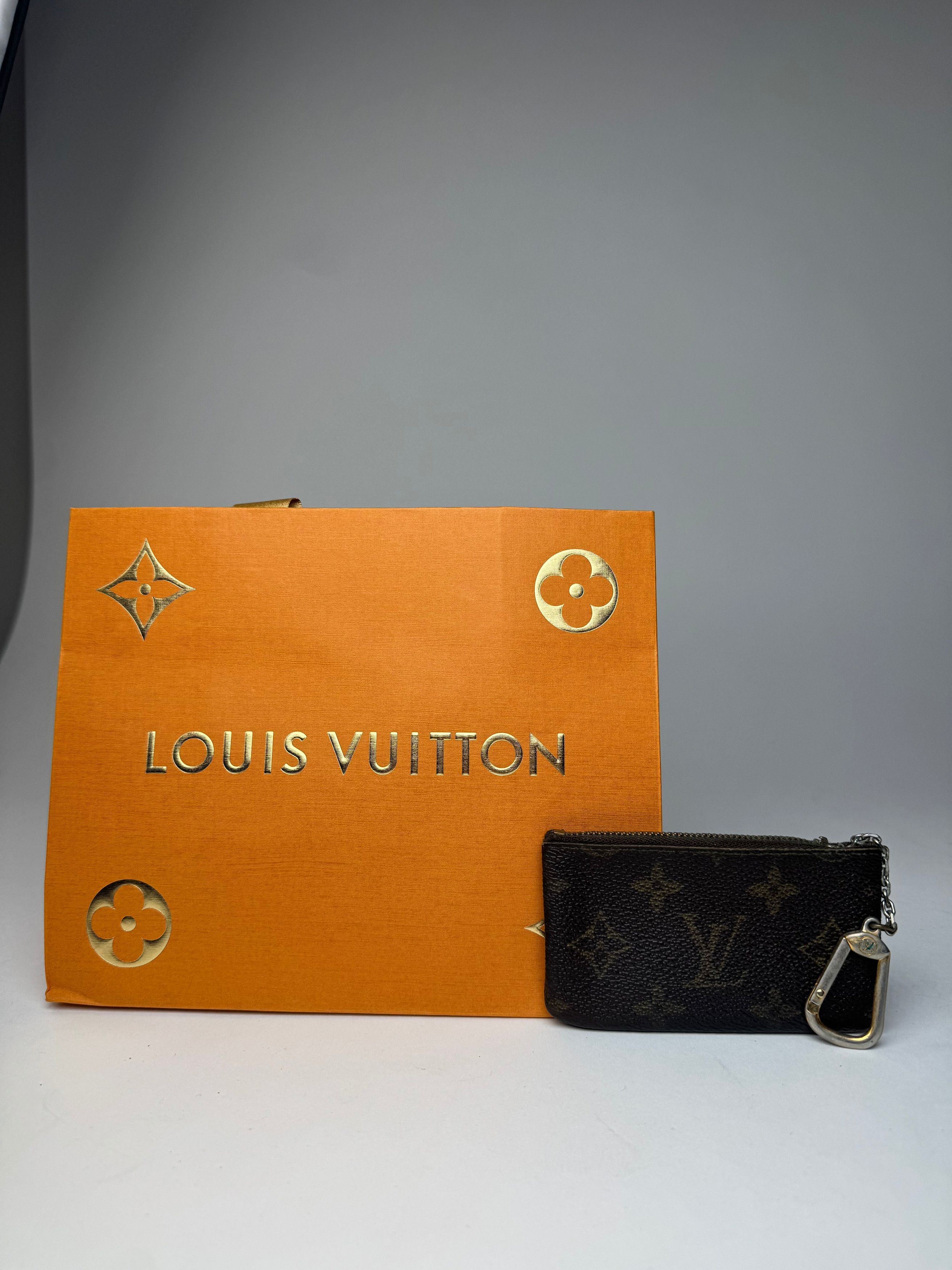 Louis Vuitton Vintage Le Dauphine Leather Card Holder Brown Size ONE SIZE - 10 Thumbnail