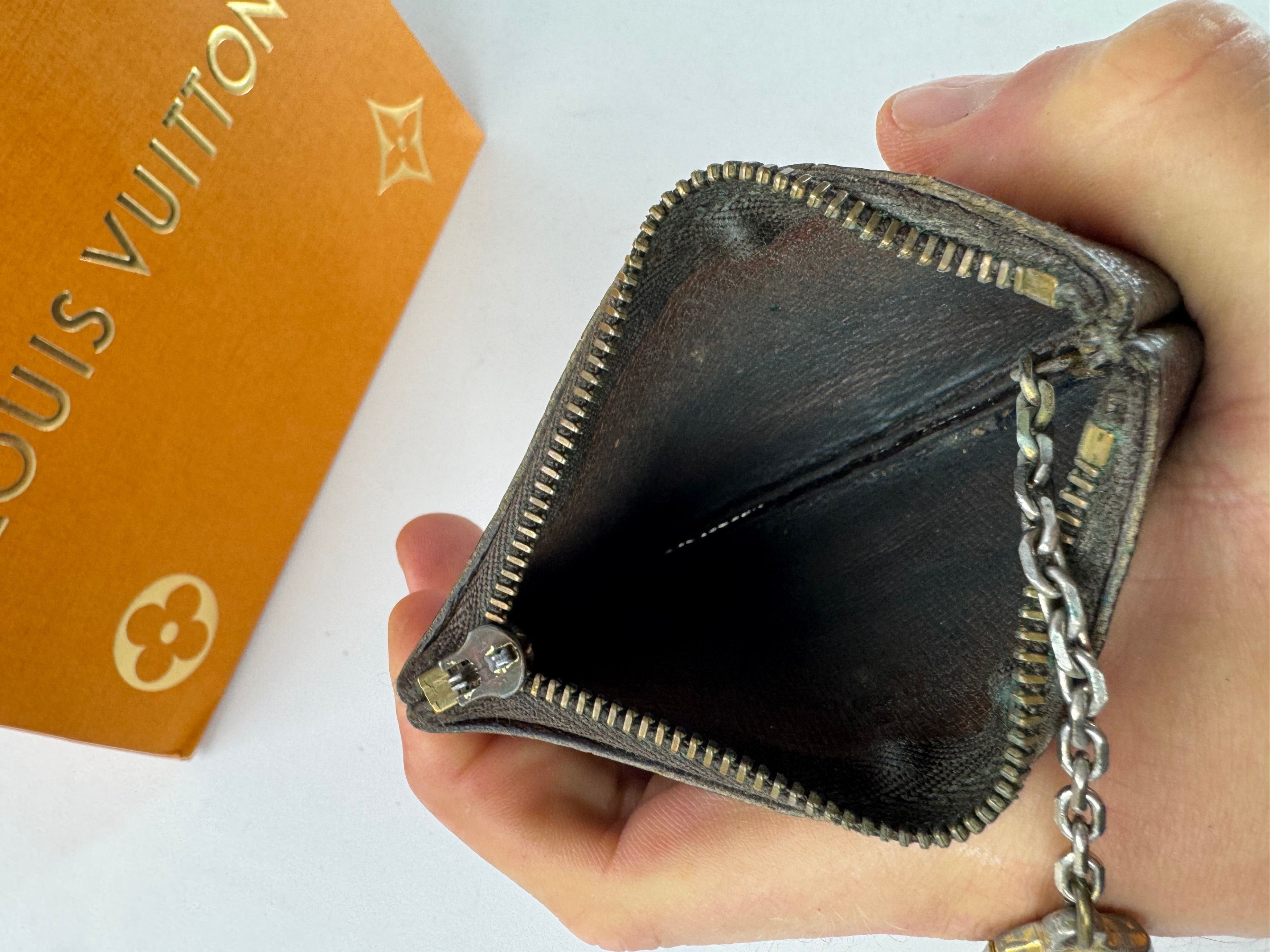 Louis Vuitton Vintage Le Dauphine Leather Card Holder Brown Size ONE SIZE - 5 Thumbnail