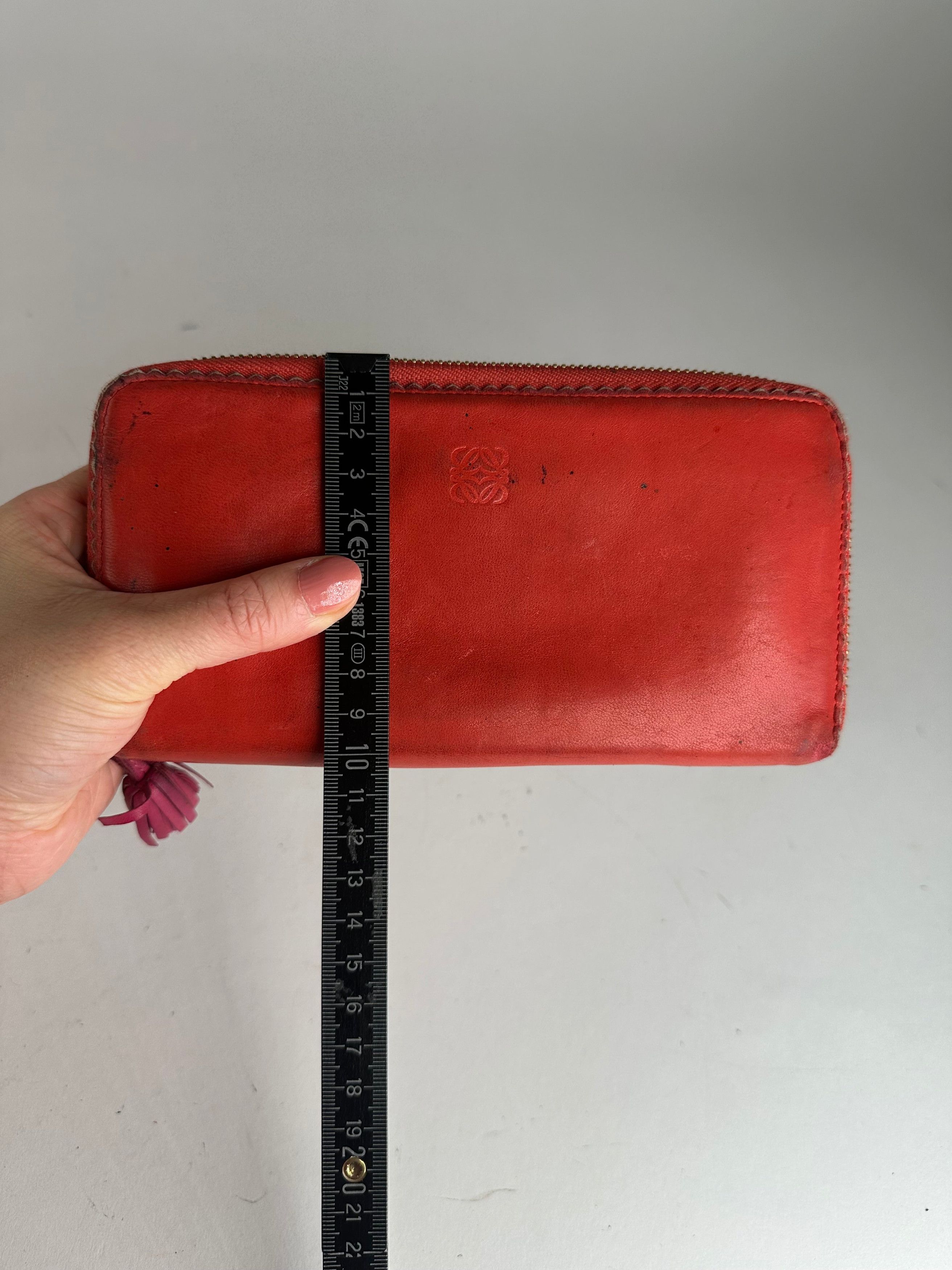 Loewe Vintage Madrid Zippy Wallet Red Size ONE SIZE - 8 Thumbnail