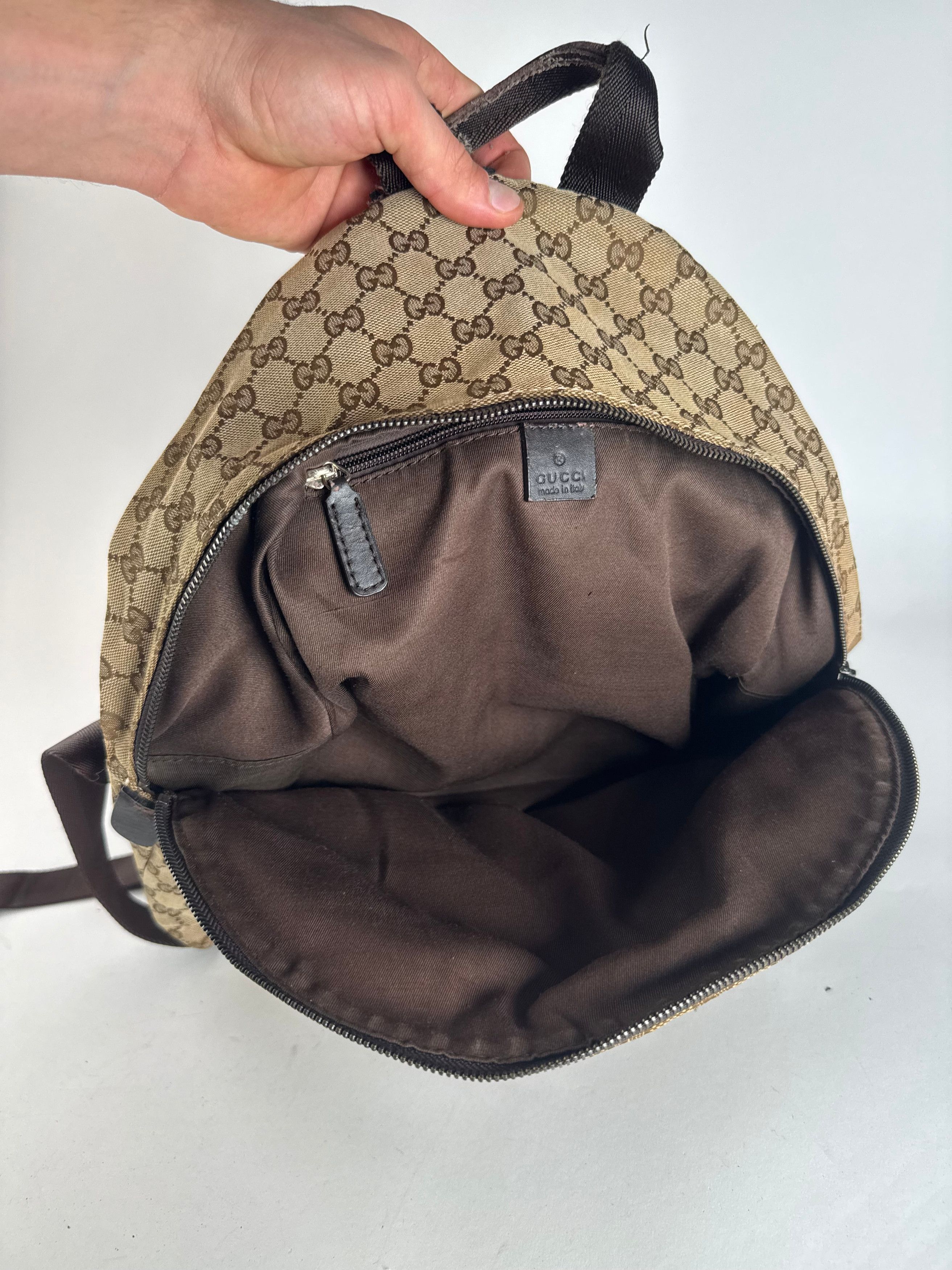 Gucci Vintage Monogram Backpack / Crossbody Bag Beige Brown Size ONE SIZE - 4 Thumbnail