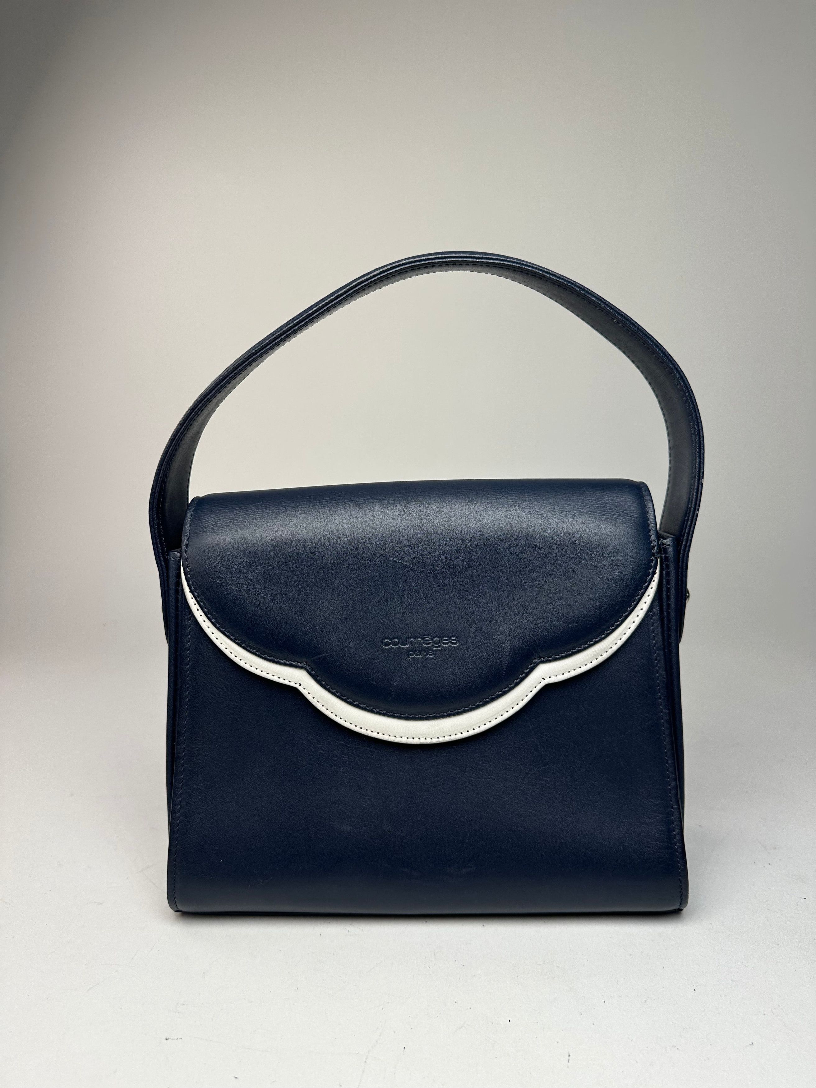 Courreges Vintage Paris Leather Handbag Navy Size ONE SIZE - 10 Thumbnail