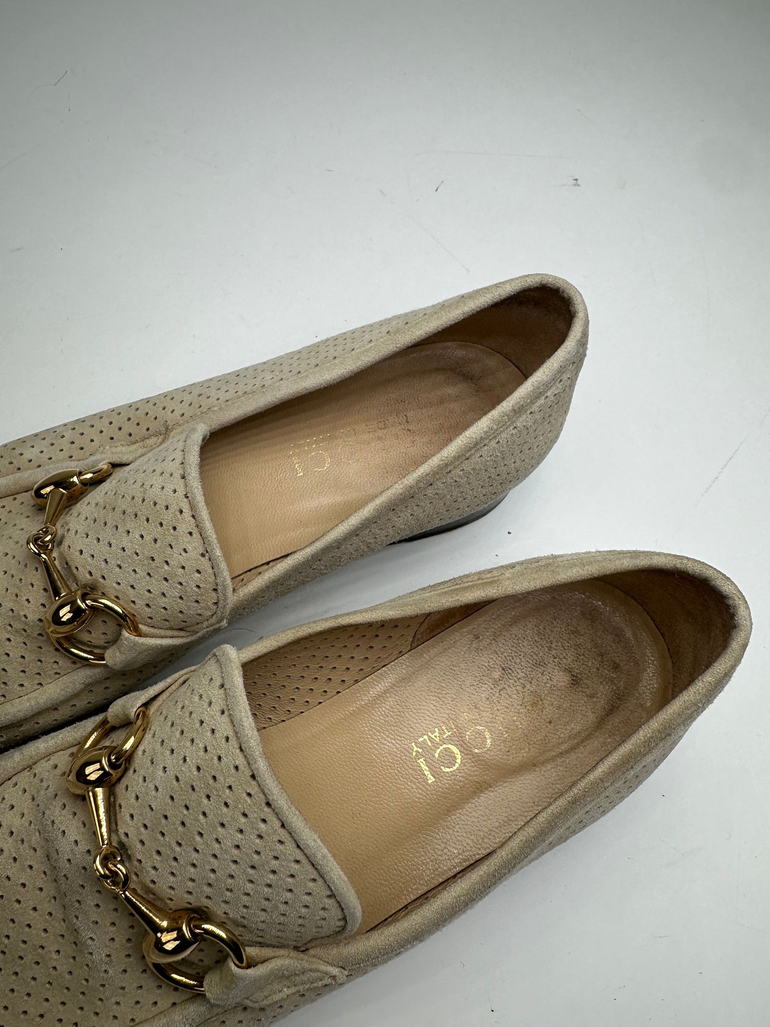 Gucci Vintage Suede summer Horsebit Loafer Grey White 37,5 Size US 6.5 / IT 36.5 - 9 Thumbnail