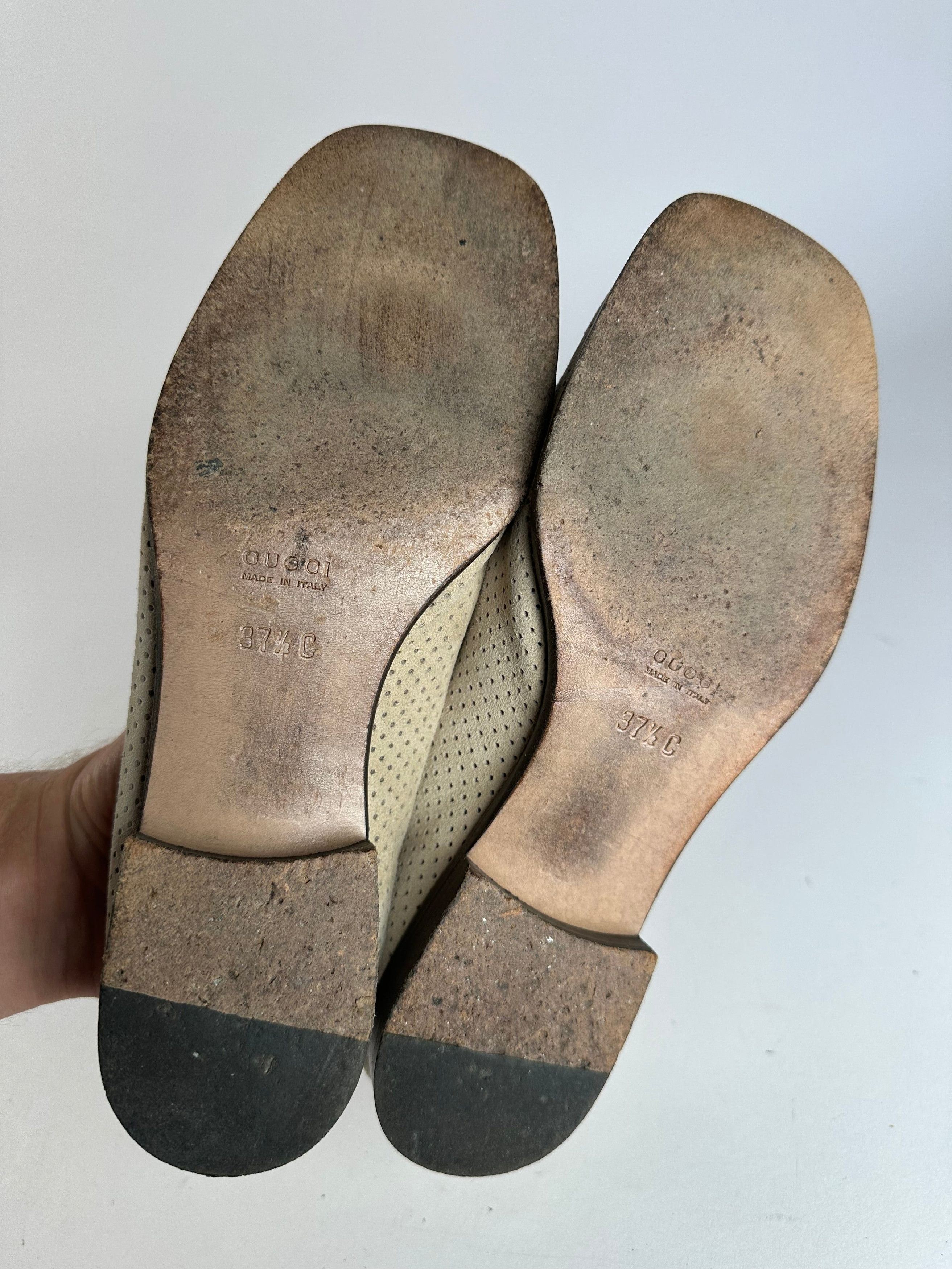 Gucci Vintage Suede summer Horsebit Loafer Grey White 37,5 Size US 6.5 / IT 36.5 - 10 Thumbnail
