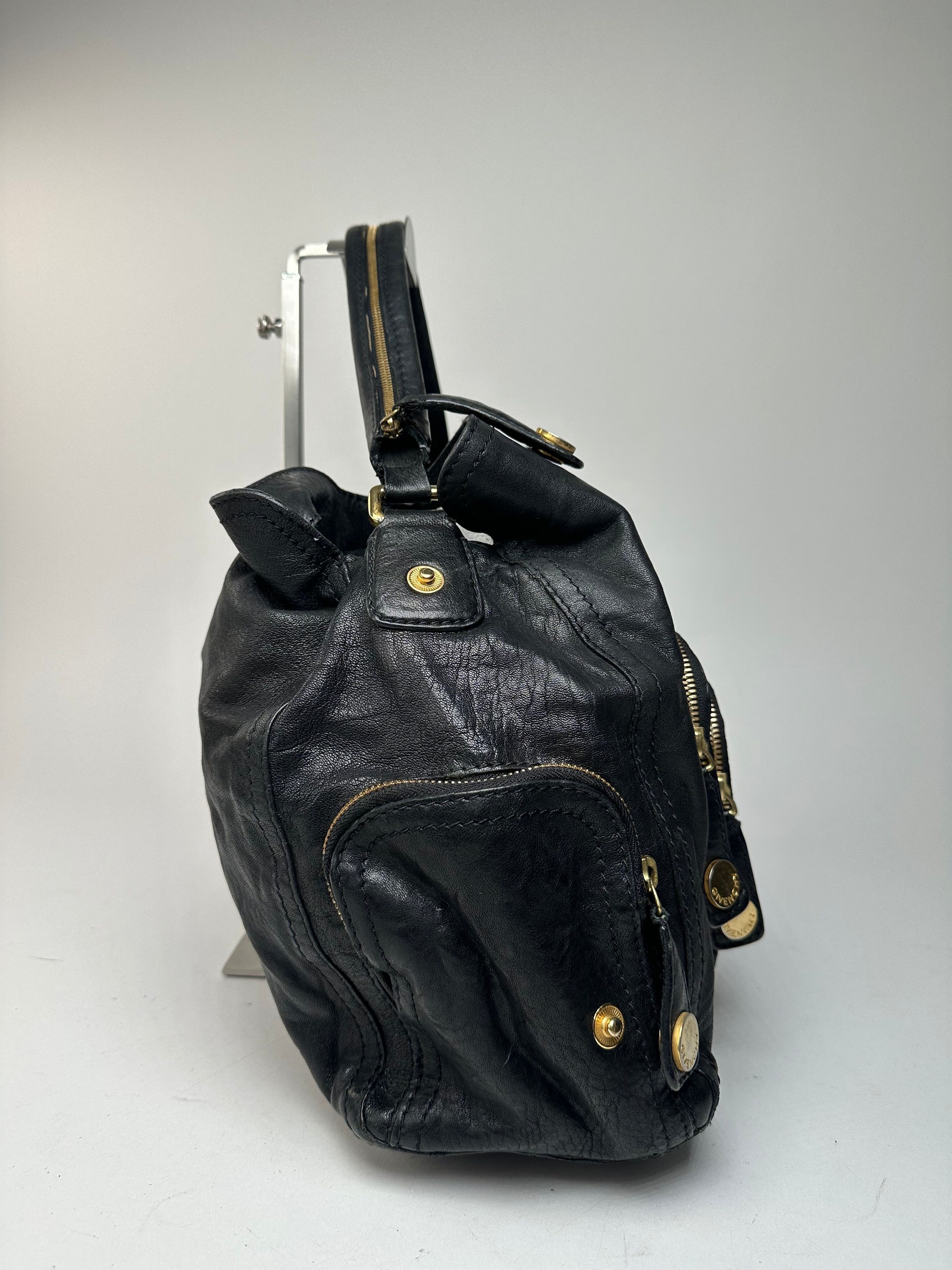 Givenchy Vintage Leather Handbag Black Size ONE SIZE - 7 Thumbnail