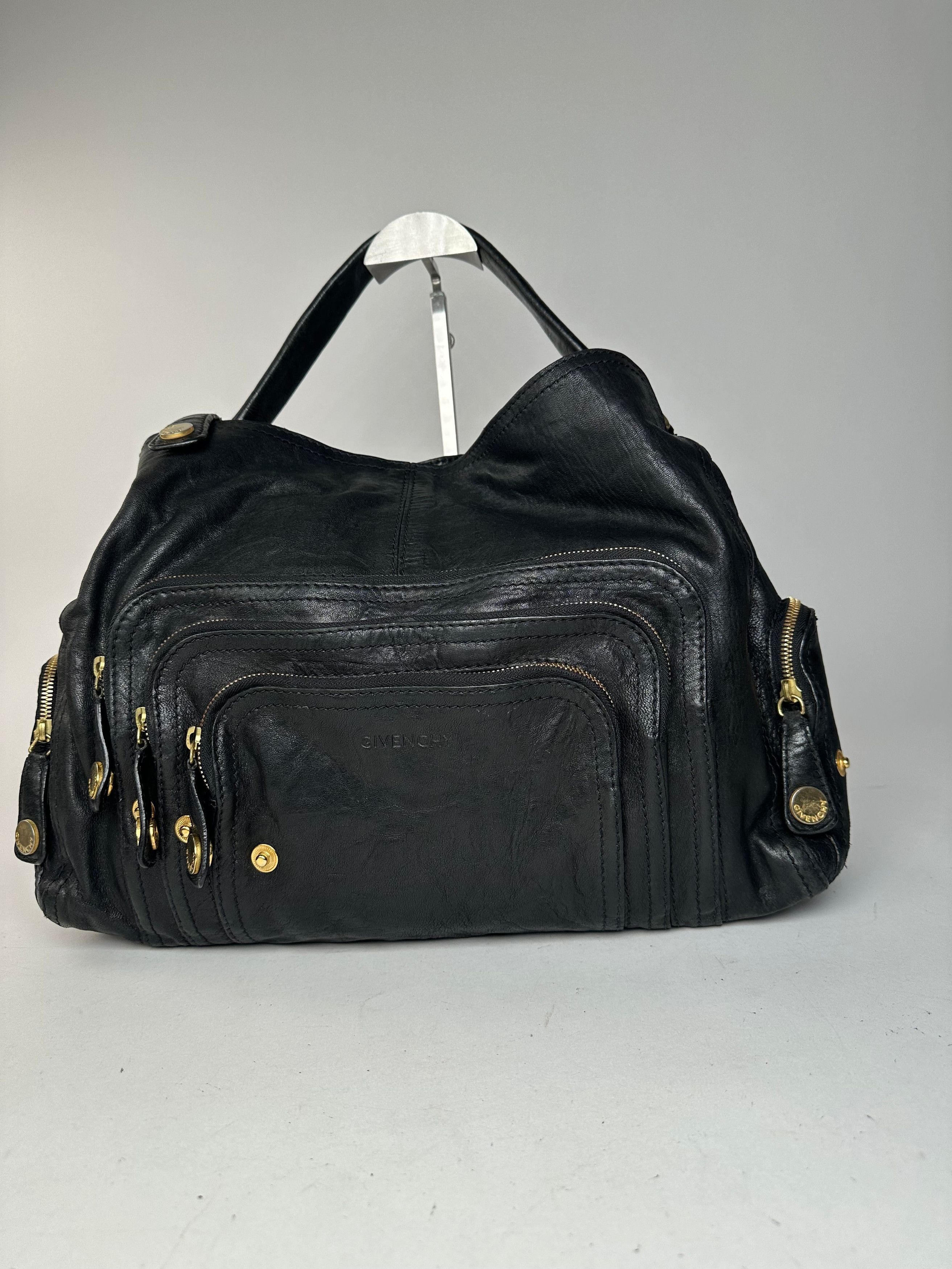 Givenchy Vintage Leather Handbag Black Size ONE SIZE - 14 Thumbnail