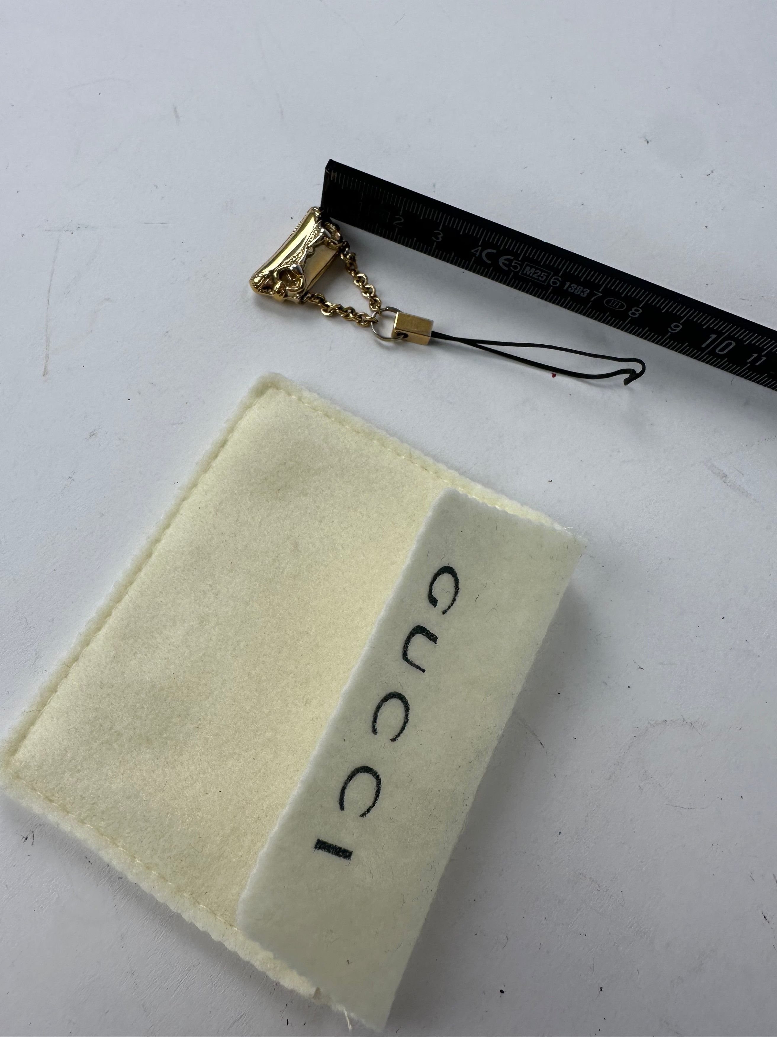Gucci Vintage Horsebit Bag Emblossed Keychain Gold Size ONE SIZE - 9 Thumbnail