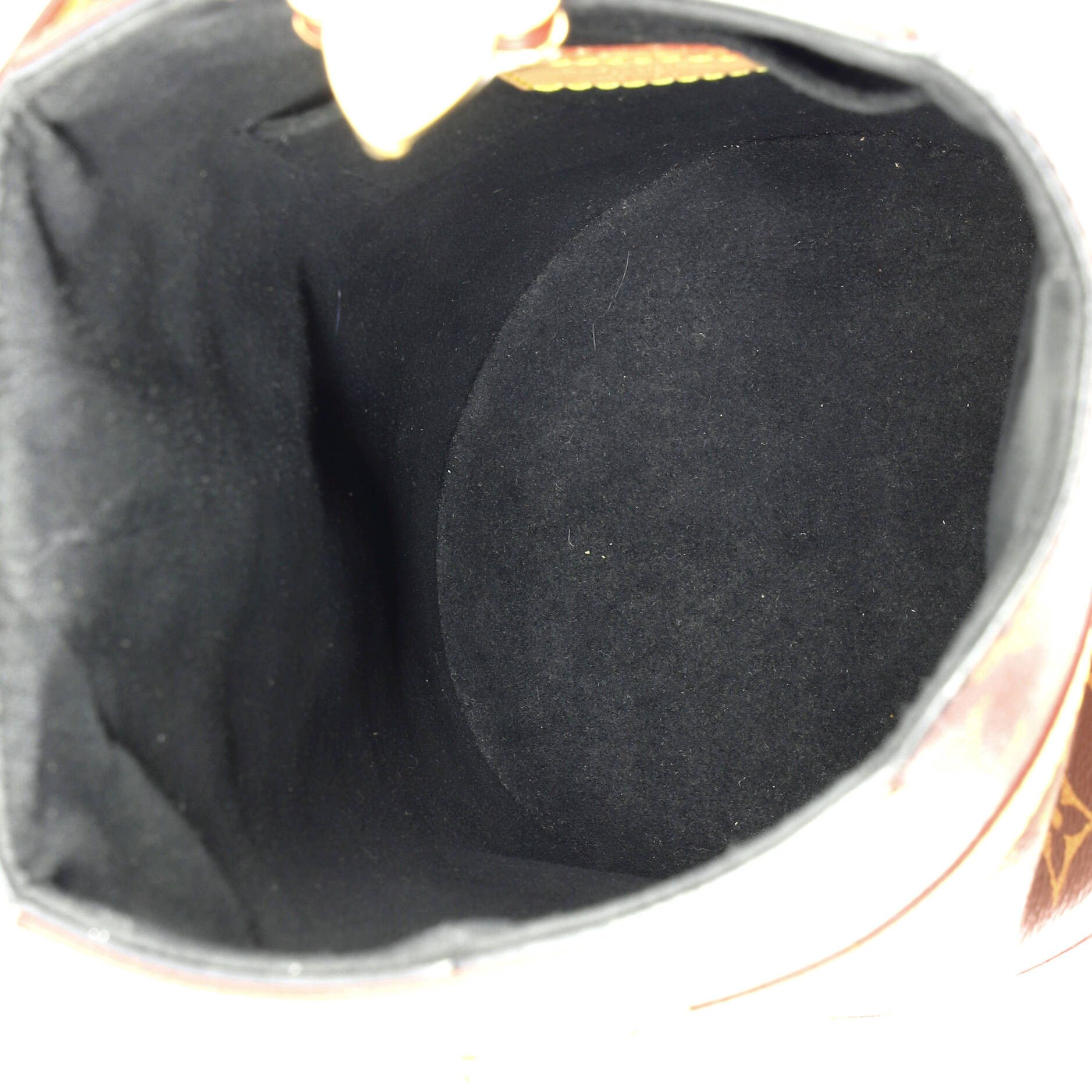 Louis Vuitton Duffle Handbag Size ONE SIZE - 5 Thumbnail