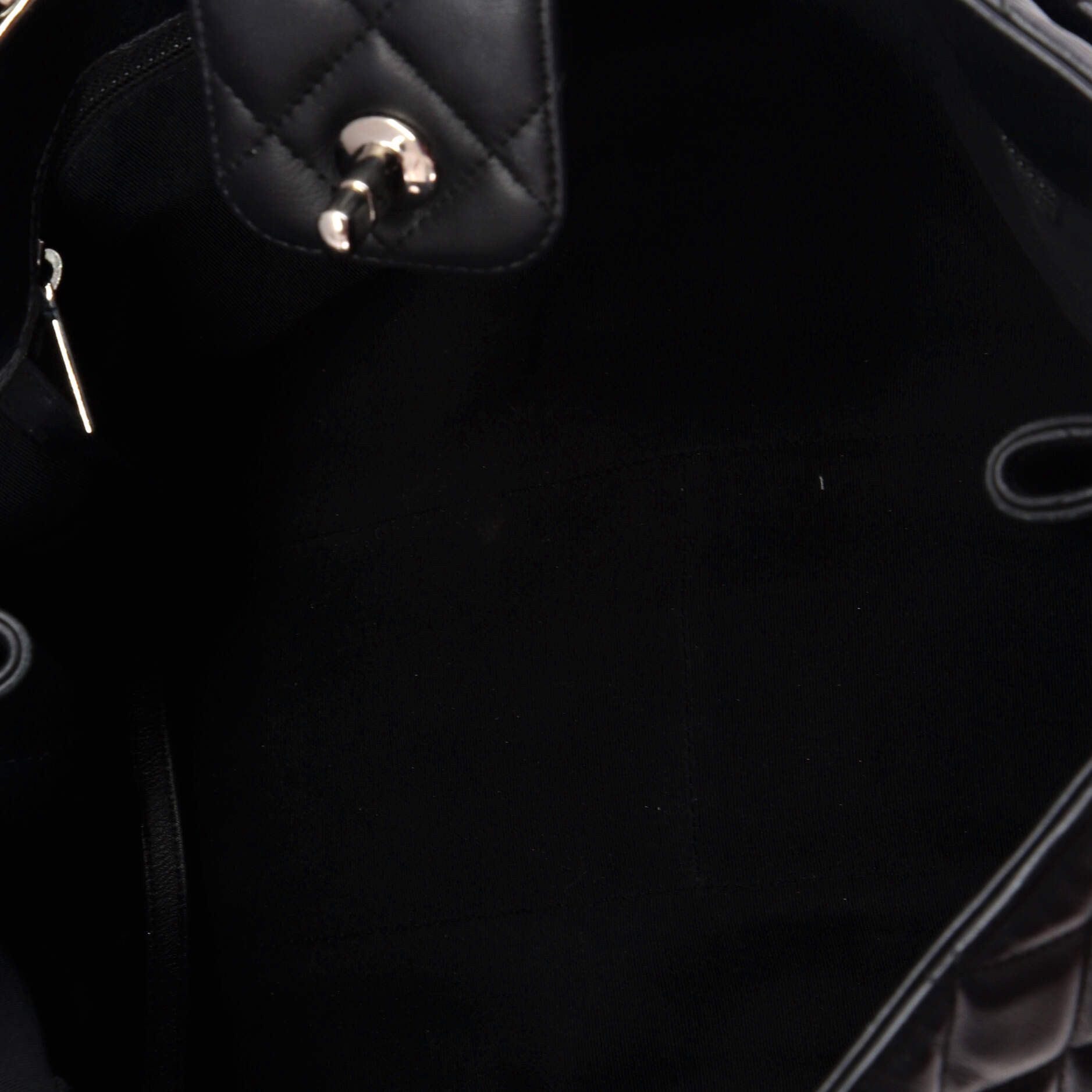 Chanel Classic CC Shopping Tote Size ONE SIZE - 5 Thumbnail
