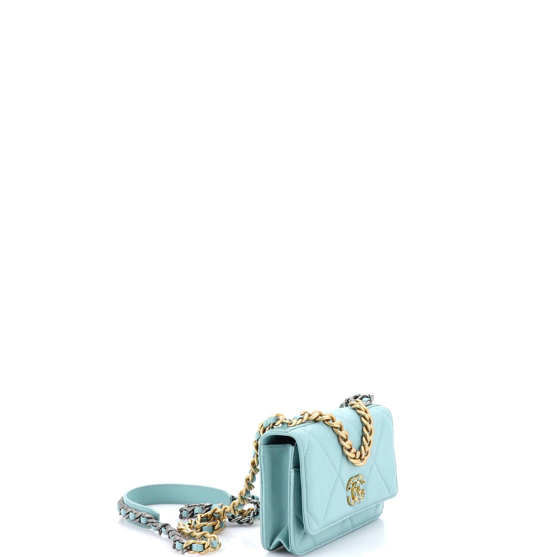 Chanel 19 Wallet on Chain Size ONE SIZE - 2 Thumbnail