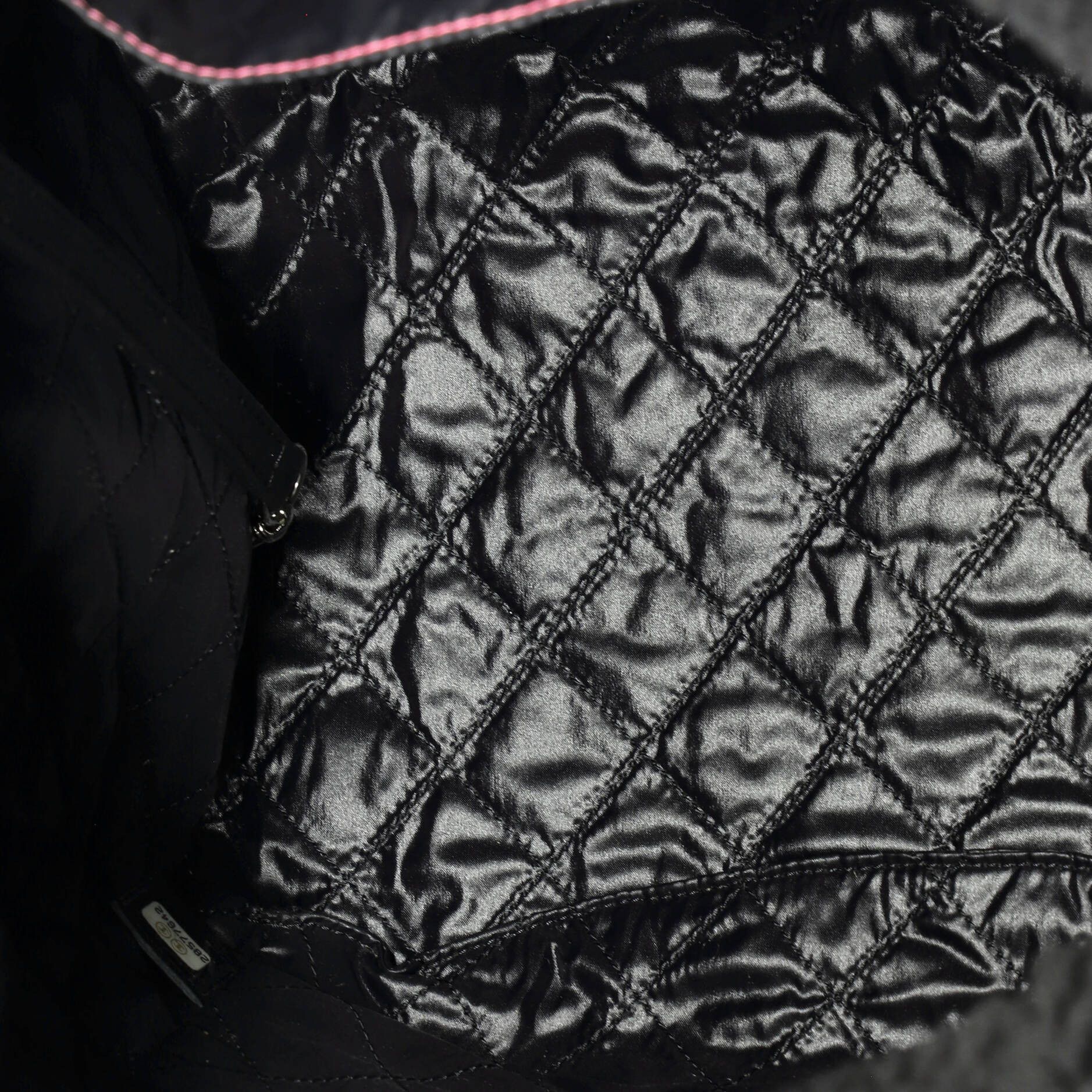 Chanel Coco Neige Shopping Tote Size ONE SIZE - 5 Thumbnail