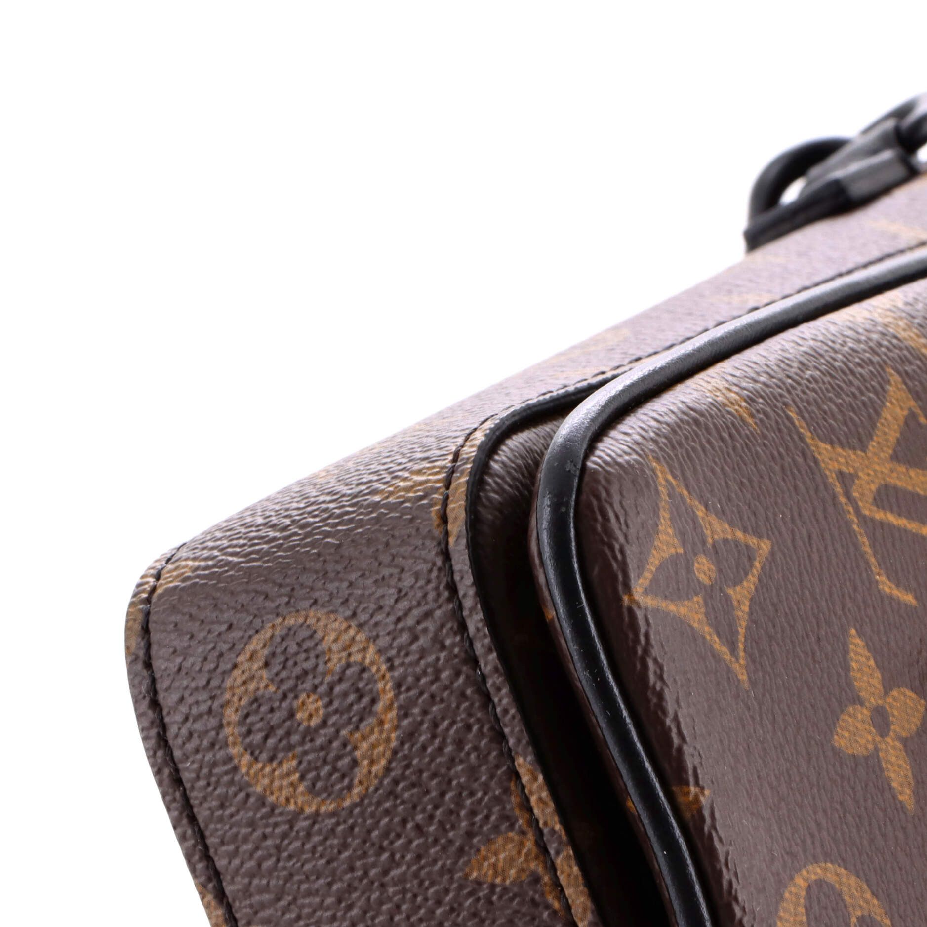 Louis Vuitton S Lock Vertical Wearable Wallet Size ONE SIZE - 6 Thumbnail