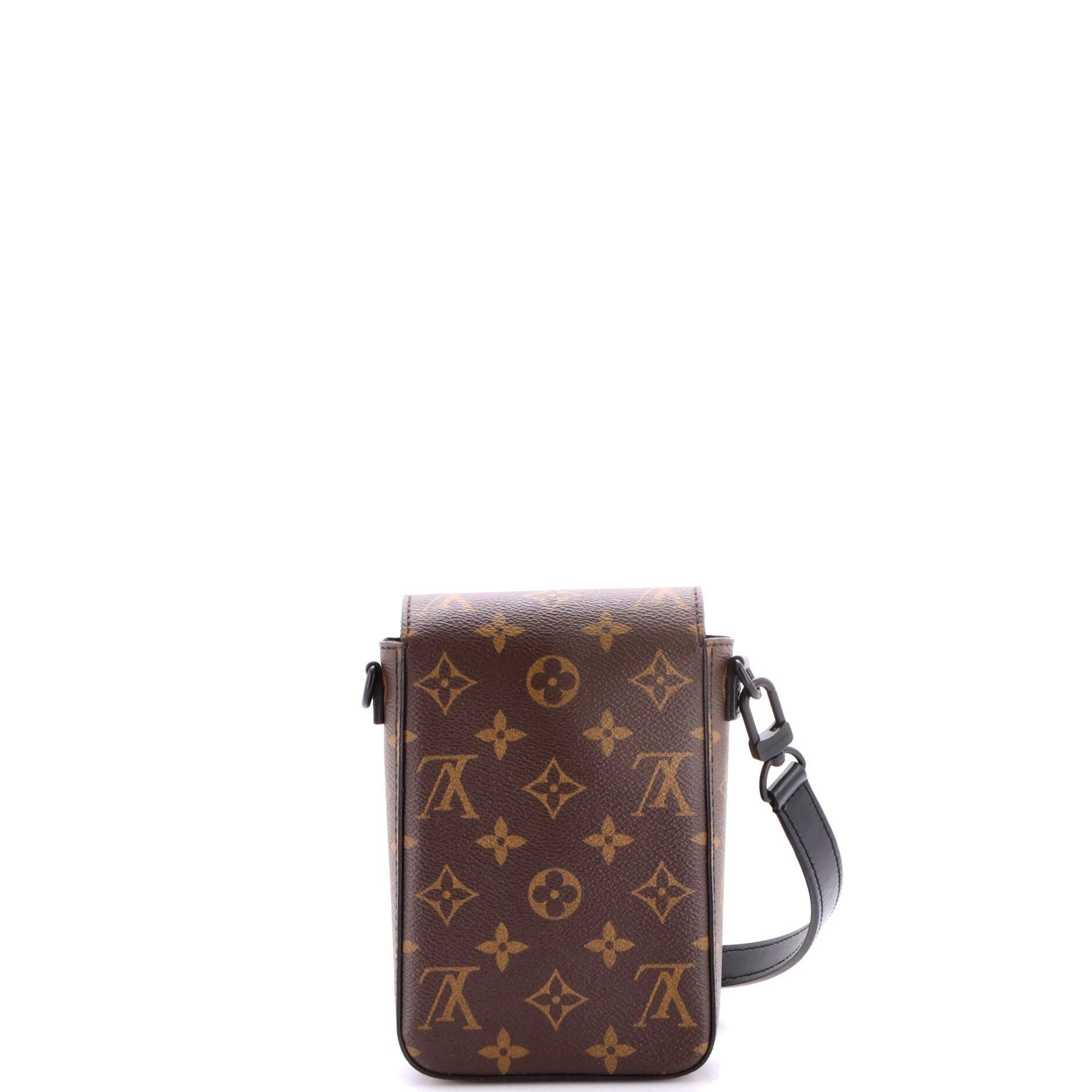 Louis Vuitton S Lock Vertical Wearable Wallet Size ONE SIZE - 3 Thumbnail