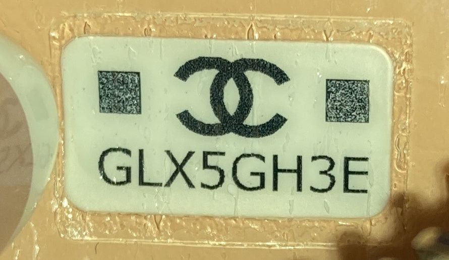 Chanel Classic O Case Pouch Size ONE SIZE - 6 Thumbnail