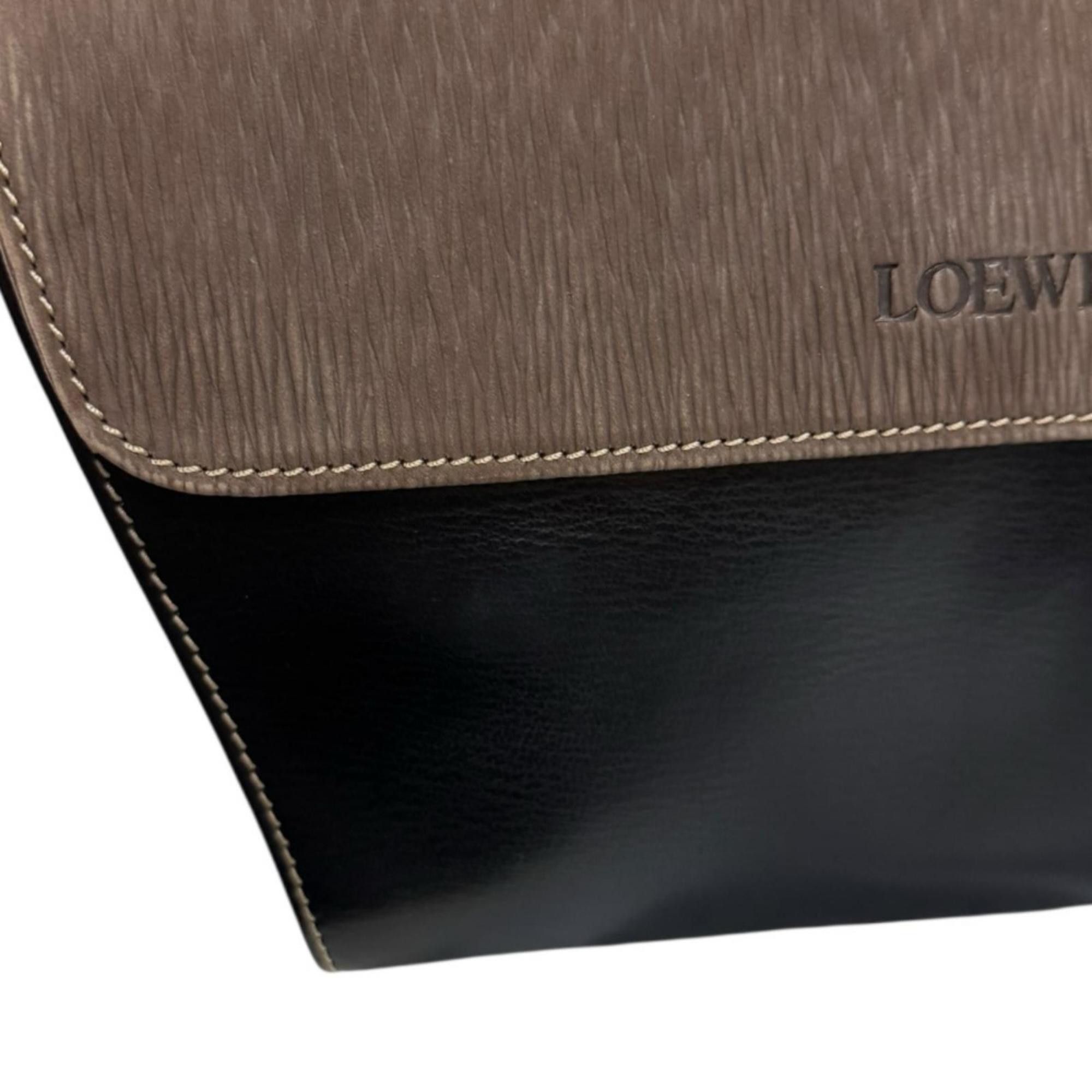 Loewe Pre-owned Loewe Velázquez handbag in black leather for women. Size ONE SIZE - 8 Thumbnail
