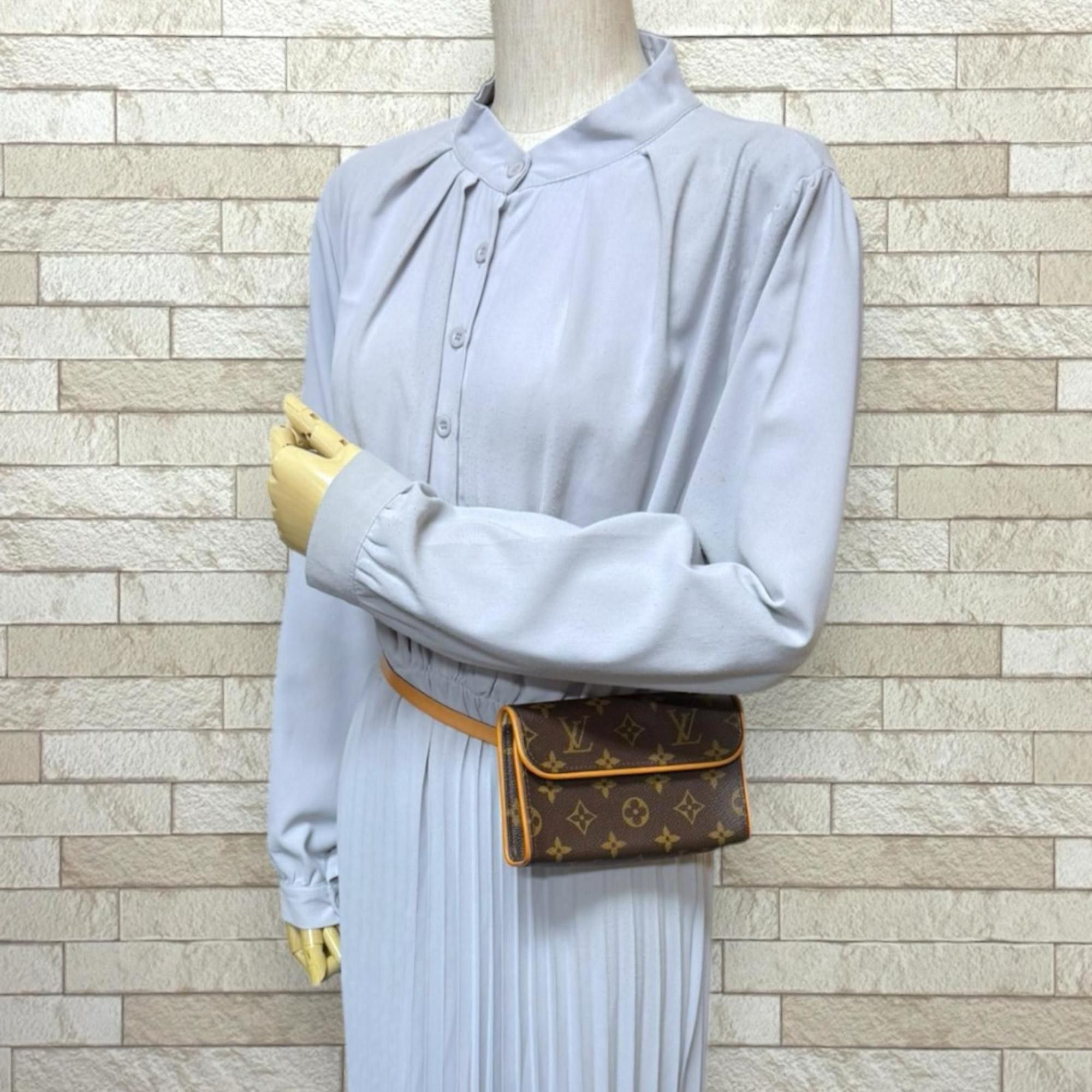 Louis Vuitton Pre-owned Louis Vuitton Pochette Florentine Monogram Waist Bag in Canvas (M51855) Brown. Women's. Size ONE SIZE - 2 Thumbnail