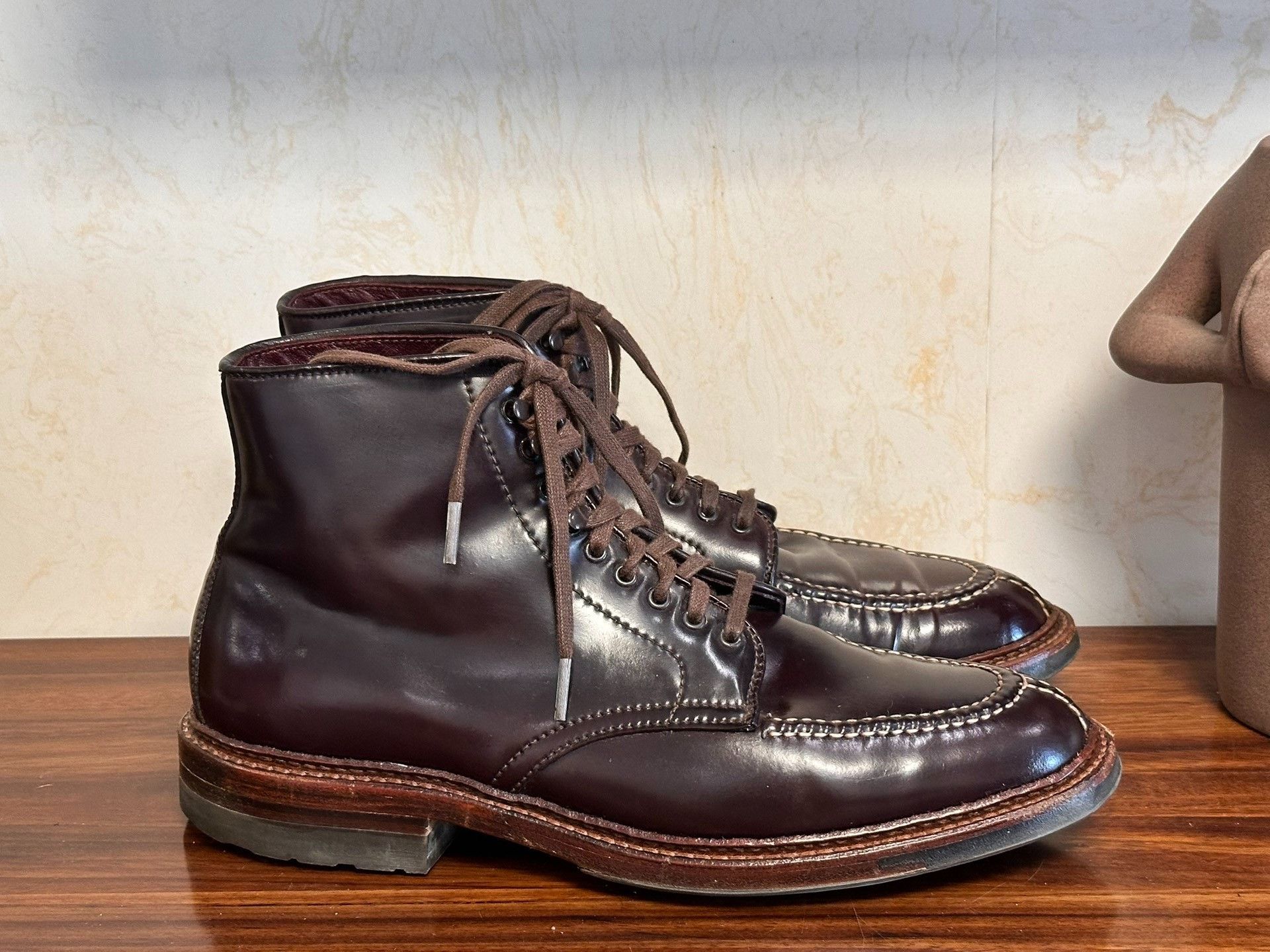 Alden Alden Tanker Boot Size US 7 / EU 40 - 2 Thumbnail