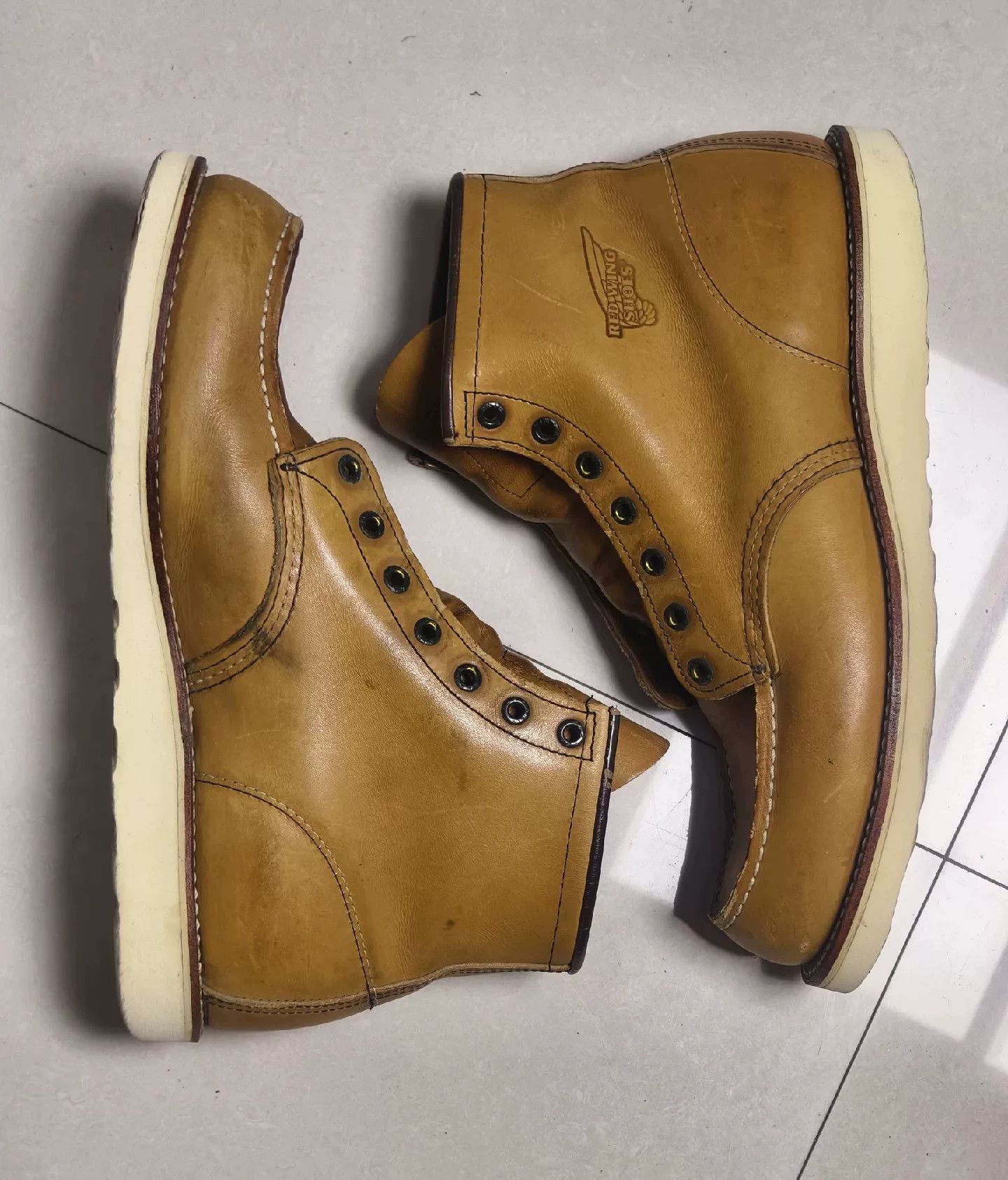 Red Wing Red Wing 875 Sunset Yellow Boot Size US 10.5 / EU 43-44 - 2 Thumbnail