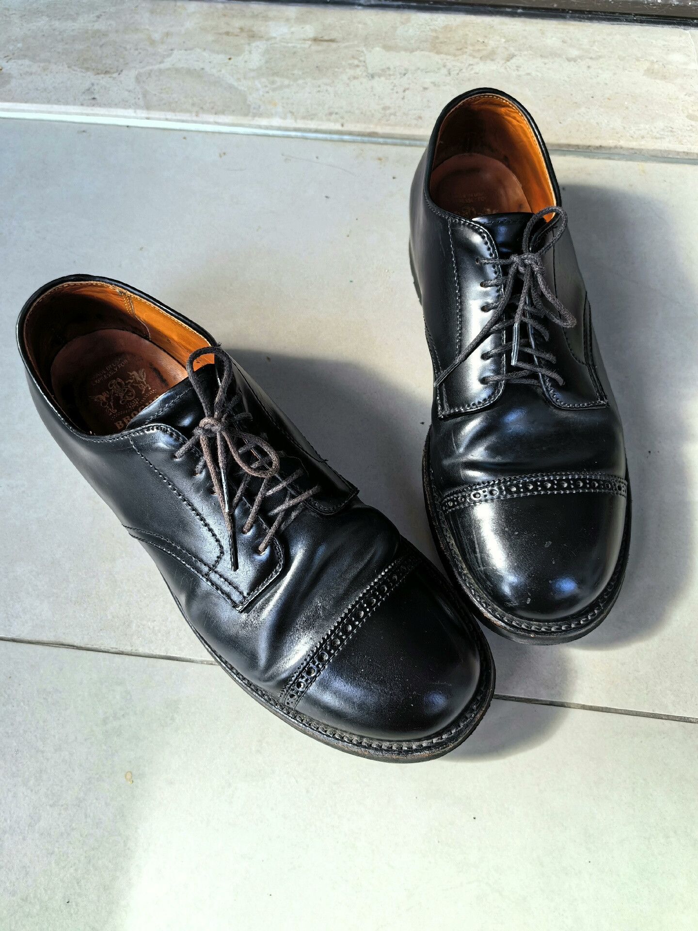 Alden Alden Low-Top 379 Last Men's Shoes Size US 8.5 / EU 41-42 - 2 Thumbnail