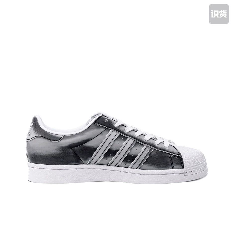 Adidas adidas Originals Superstar Size US 9 / EU 42 - 2 Thumbnail