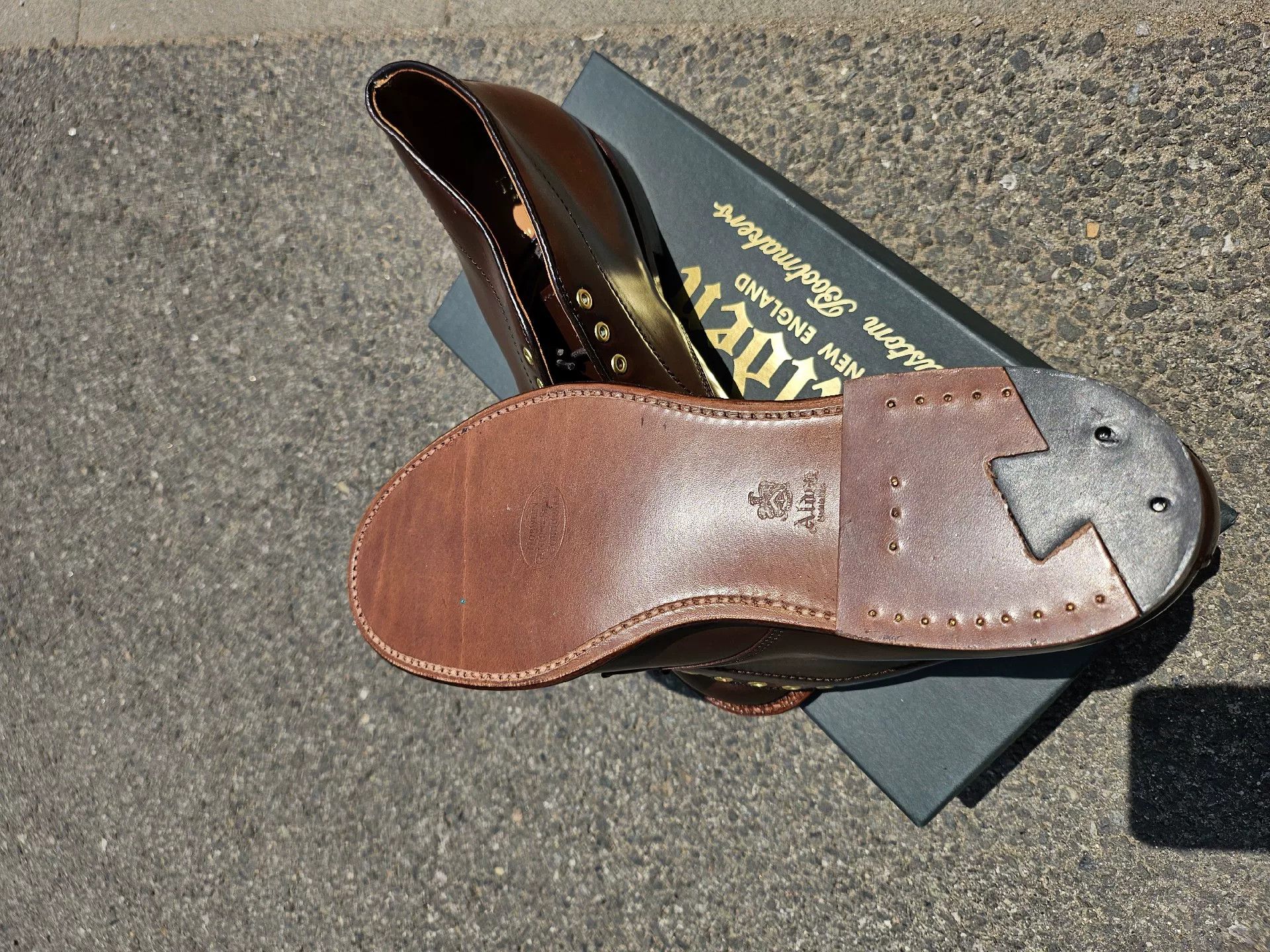 Alden Alden Orange Chukka Desert Boot Size US 8.5 / EU 41-42 - 4 Thumbnail