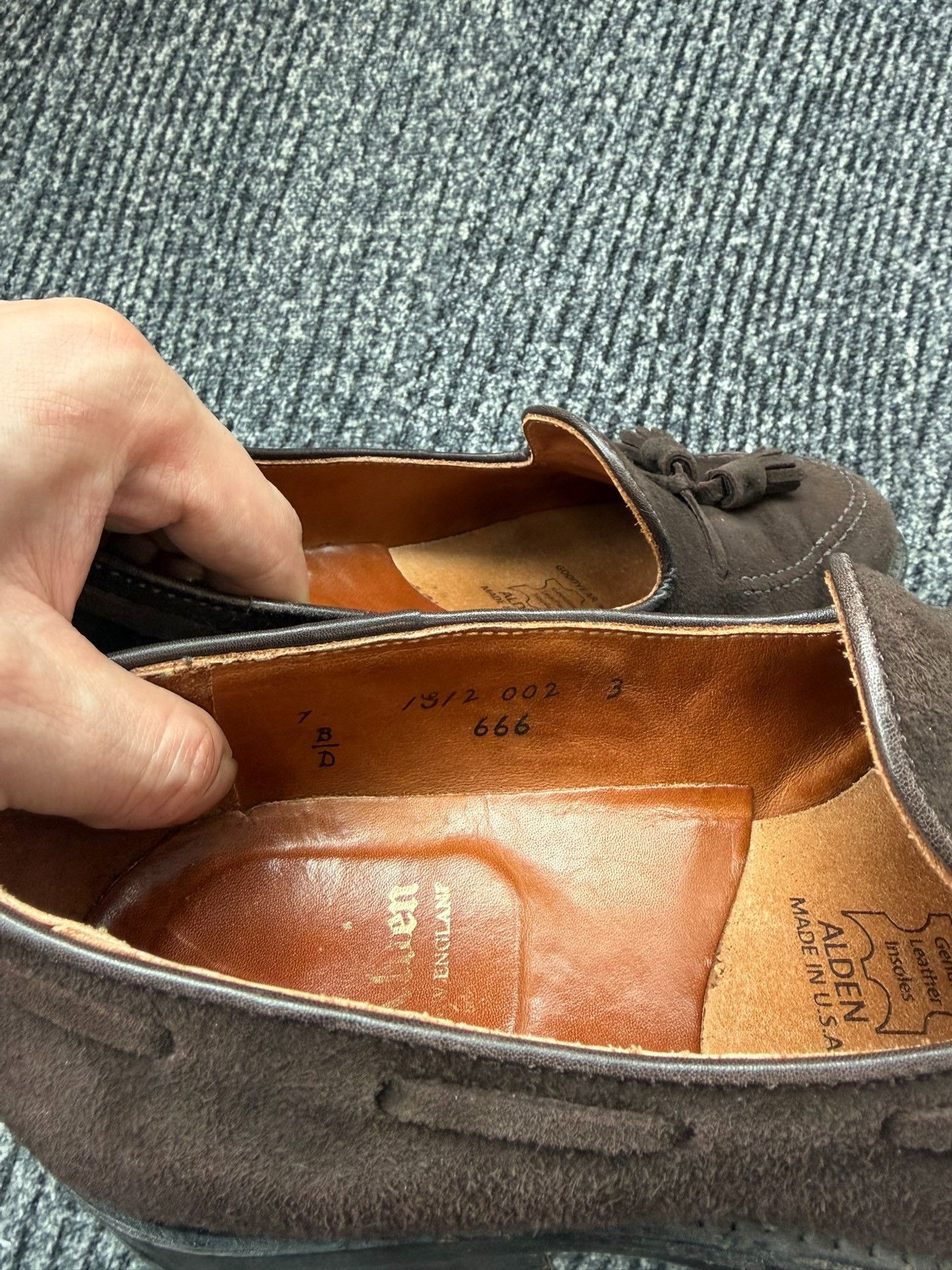 Alden Alden Tassel Loafer Model 666 Size US 7 / EU 40 - 7 Thumbnail