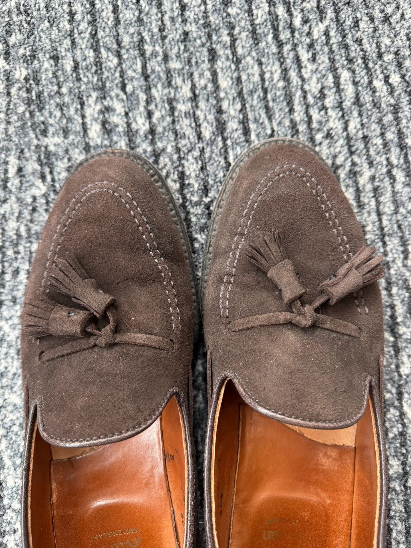 Alden Alden Tassel Loafer Model 666 Size US 7 / EU 40 - 3 Thumbnail