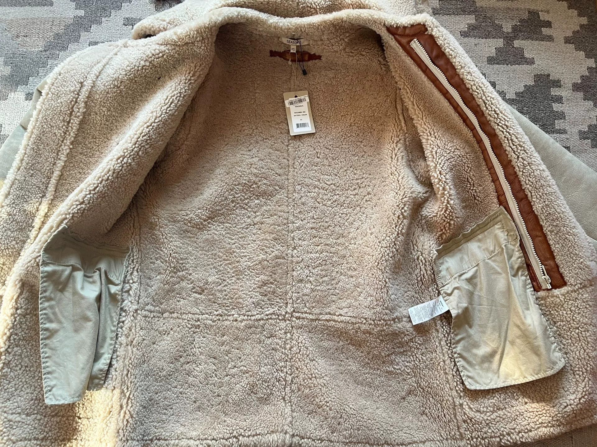 Yeezy Yeezy Season 5 Shearling Pilot B7 Coat Size US XS / EU 42 / 0 - 7 Thumbnail