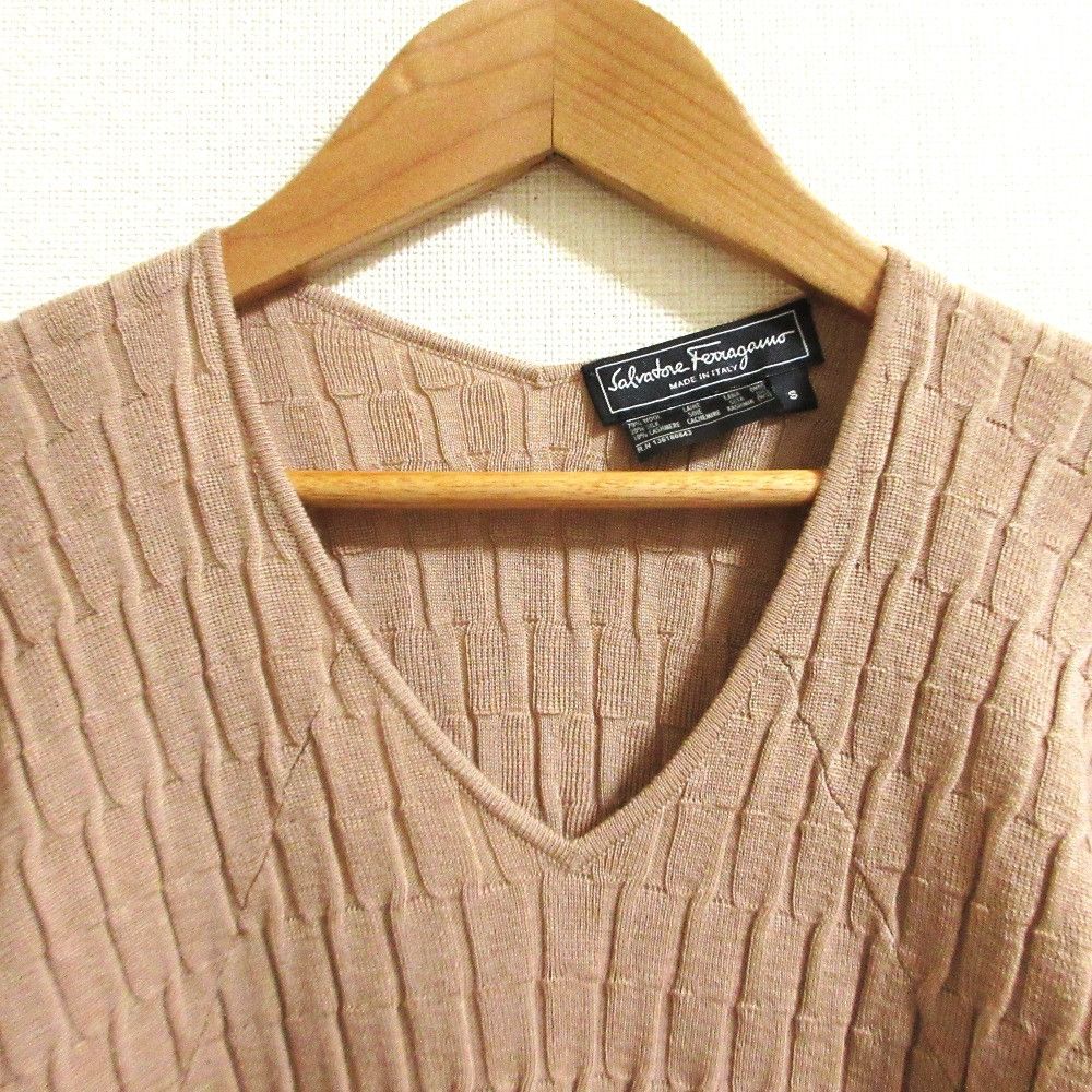 Salvatore Ferragamo Salvatore Ferragamo Salvatore Ferragamo Gancini Knit Sweater Textile Tops DUTY FREE for USA Size ONE SIZE - 6 Thumbnail