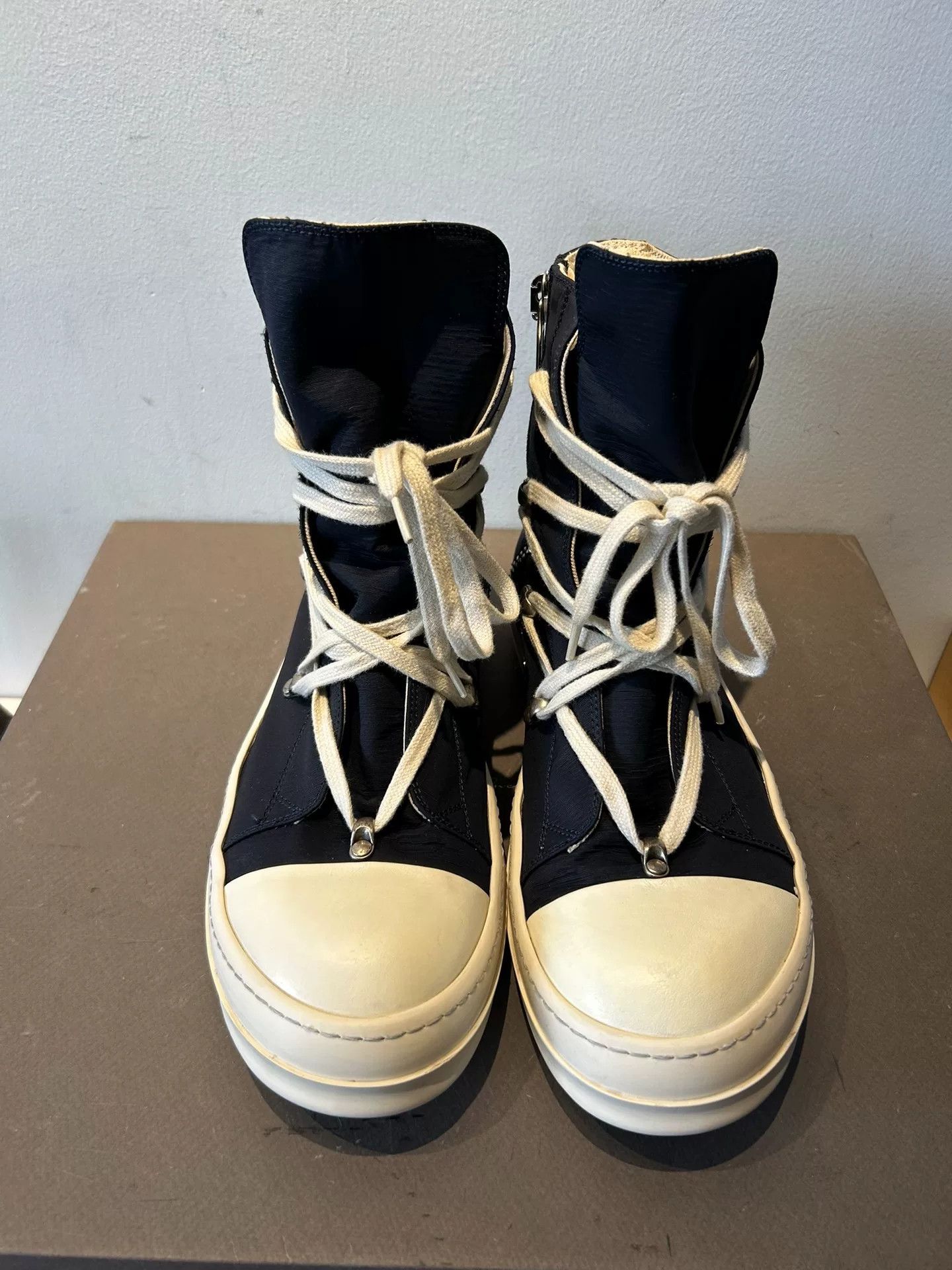 Rick Owens Rick Owens Pentagram Strap Sneakers Size US 9.5 / EU 42-43 - 2 Thumbnail