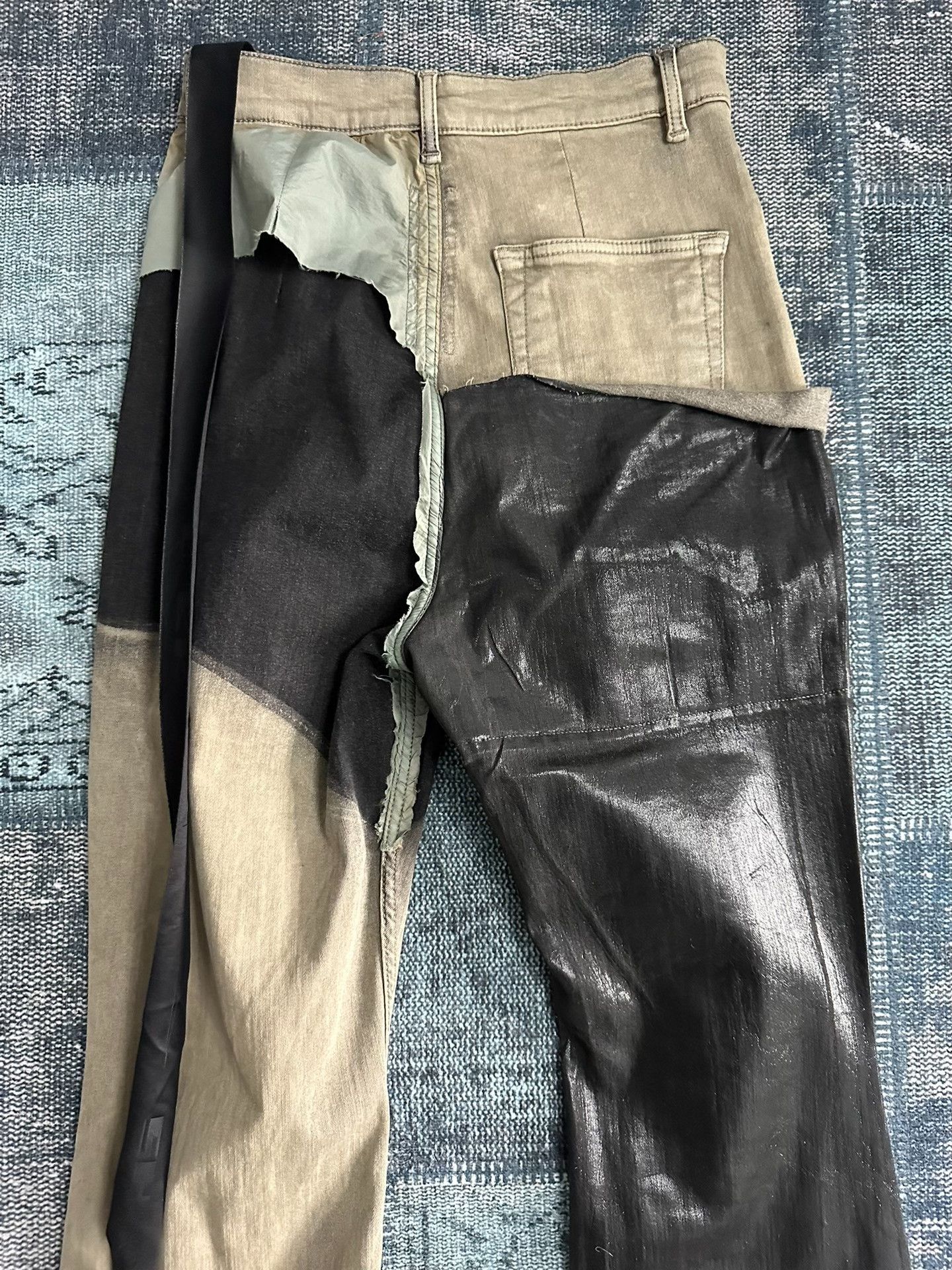 Rick Owens Rick Owens 22FW Waxed Flared Jeans Size 28" / US 6 / IT 42 - 4 Thumbnail