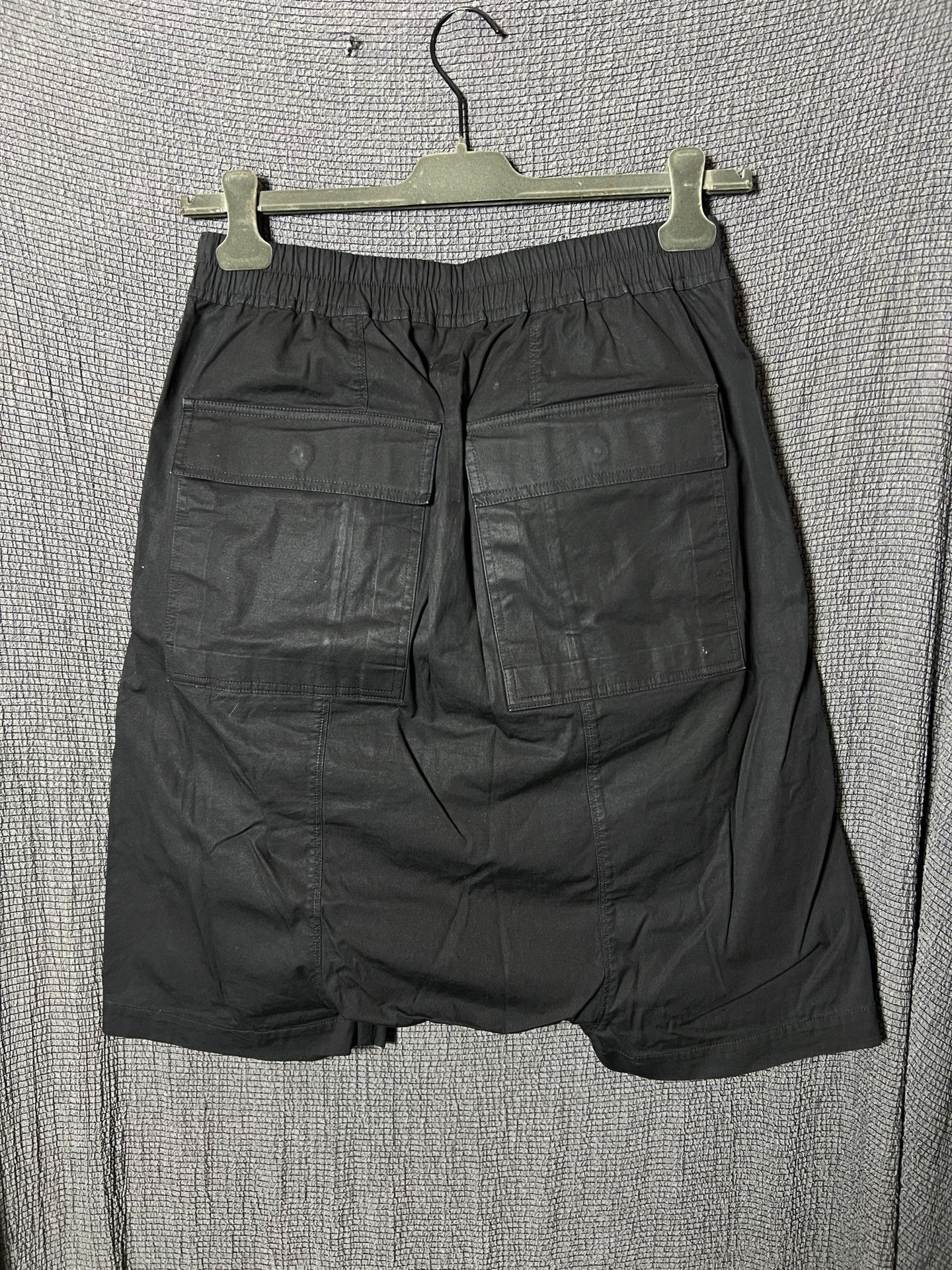 Rick Owens Rick Owens 21ss Mega Drawstring Shorts Size US 32 / EU 48 - 2 Thumbnail