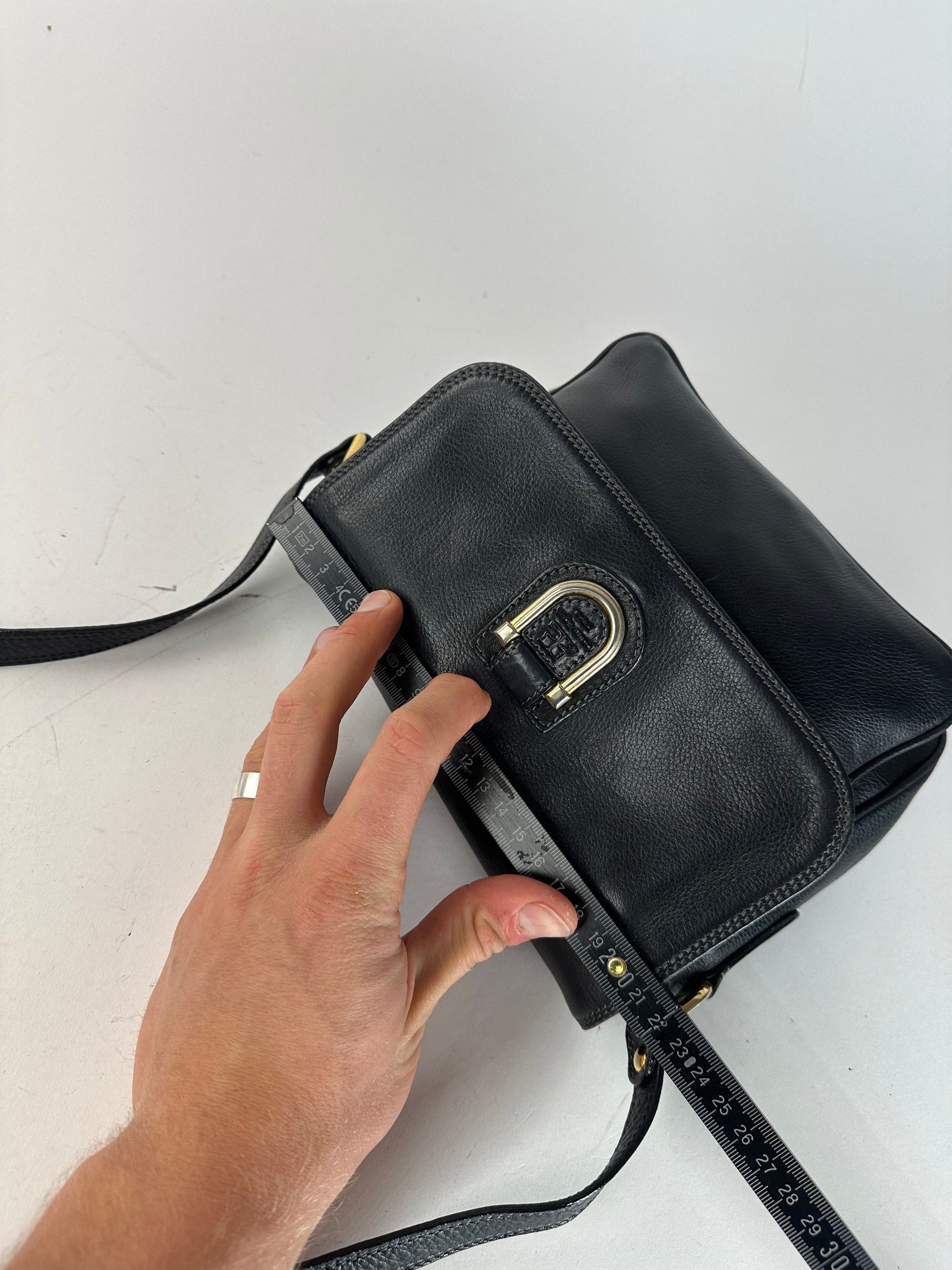 Courreges Vintage Leather Shoulder Bag Black Size ONE SIZE - 9 Thumbnail