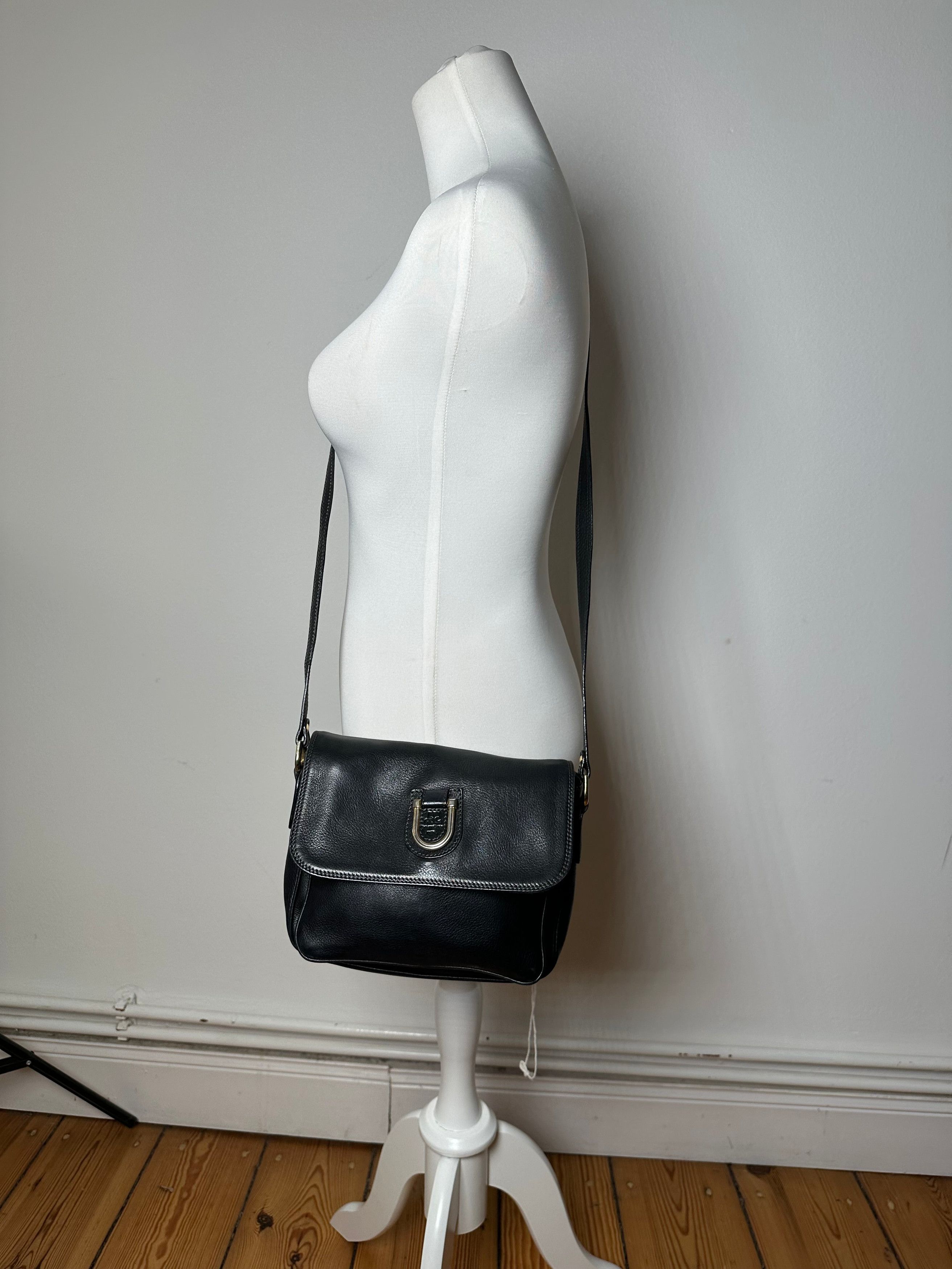 Courreges Vintage Leather Shoulder Bag Black Size ONE SIZE - 5 Thumbnail