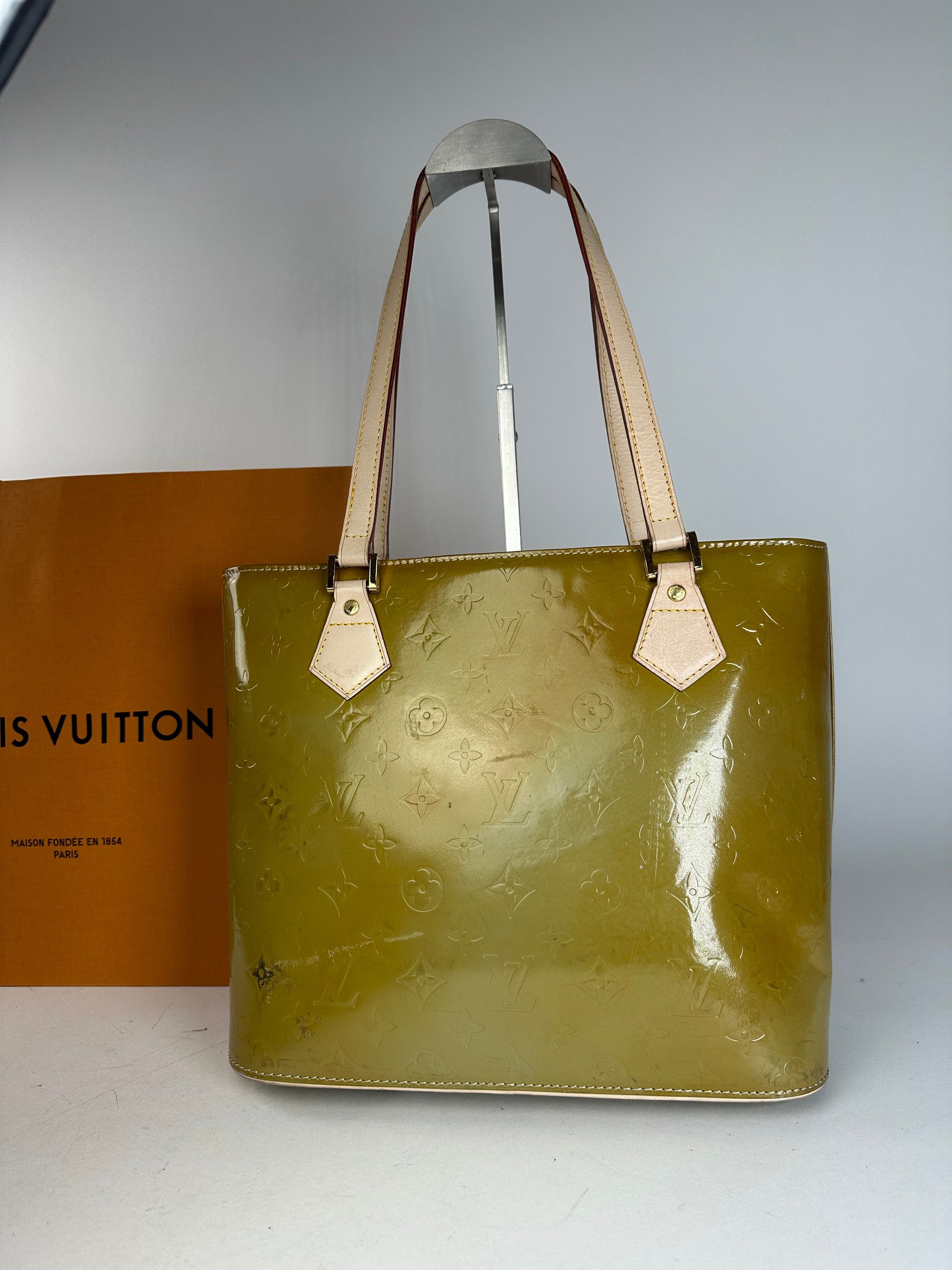 Louis Vuitton Vintage Vernis Leather Handbag Green Size ONE SIZE - 10 Thumbnail