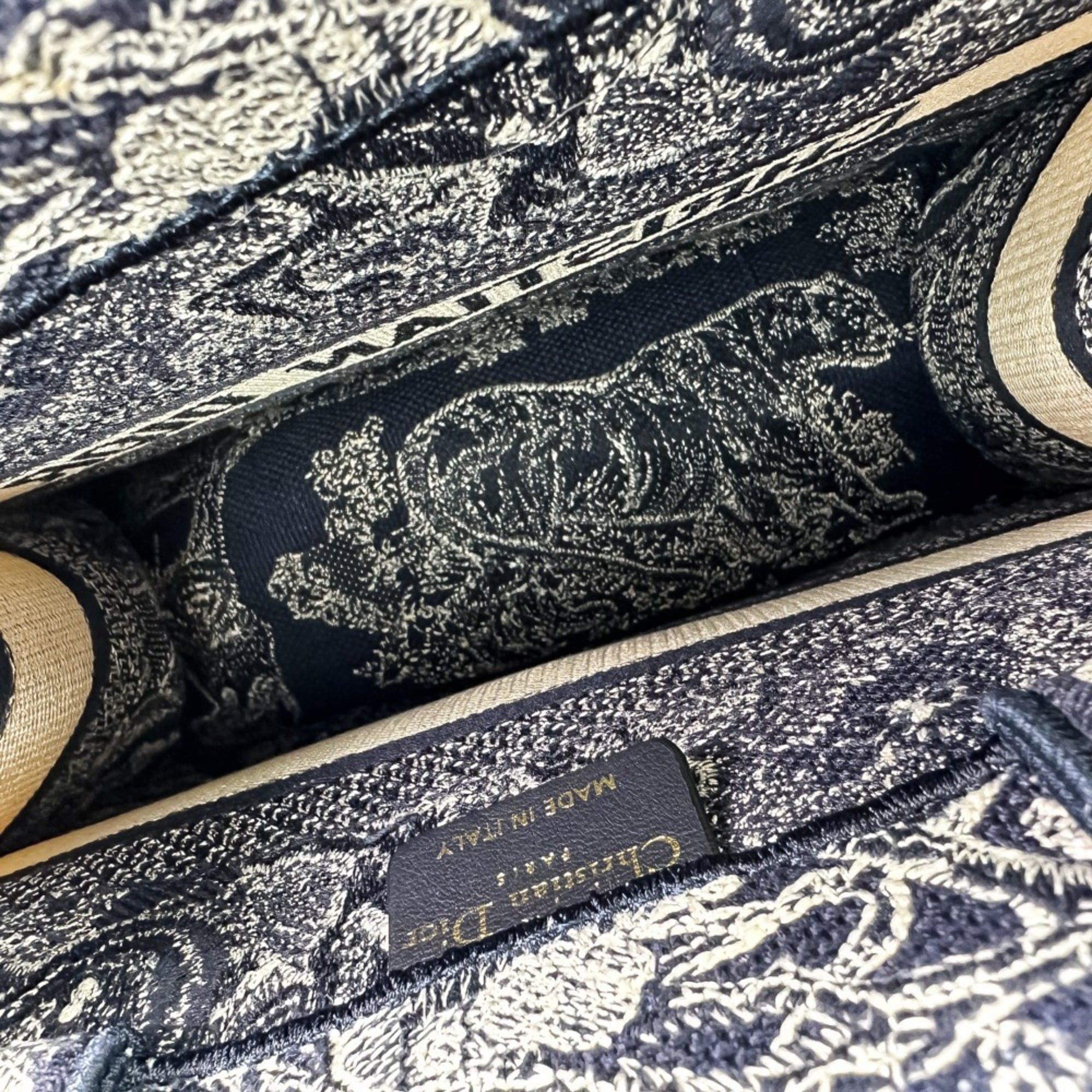 Dior Christian Dior Toile de Jouy Book Tote Canvas Embroidered Handbag Small 50-MA-1221 Navy Women's Size ONE SIZE - 7 Thumbnail