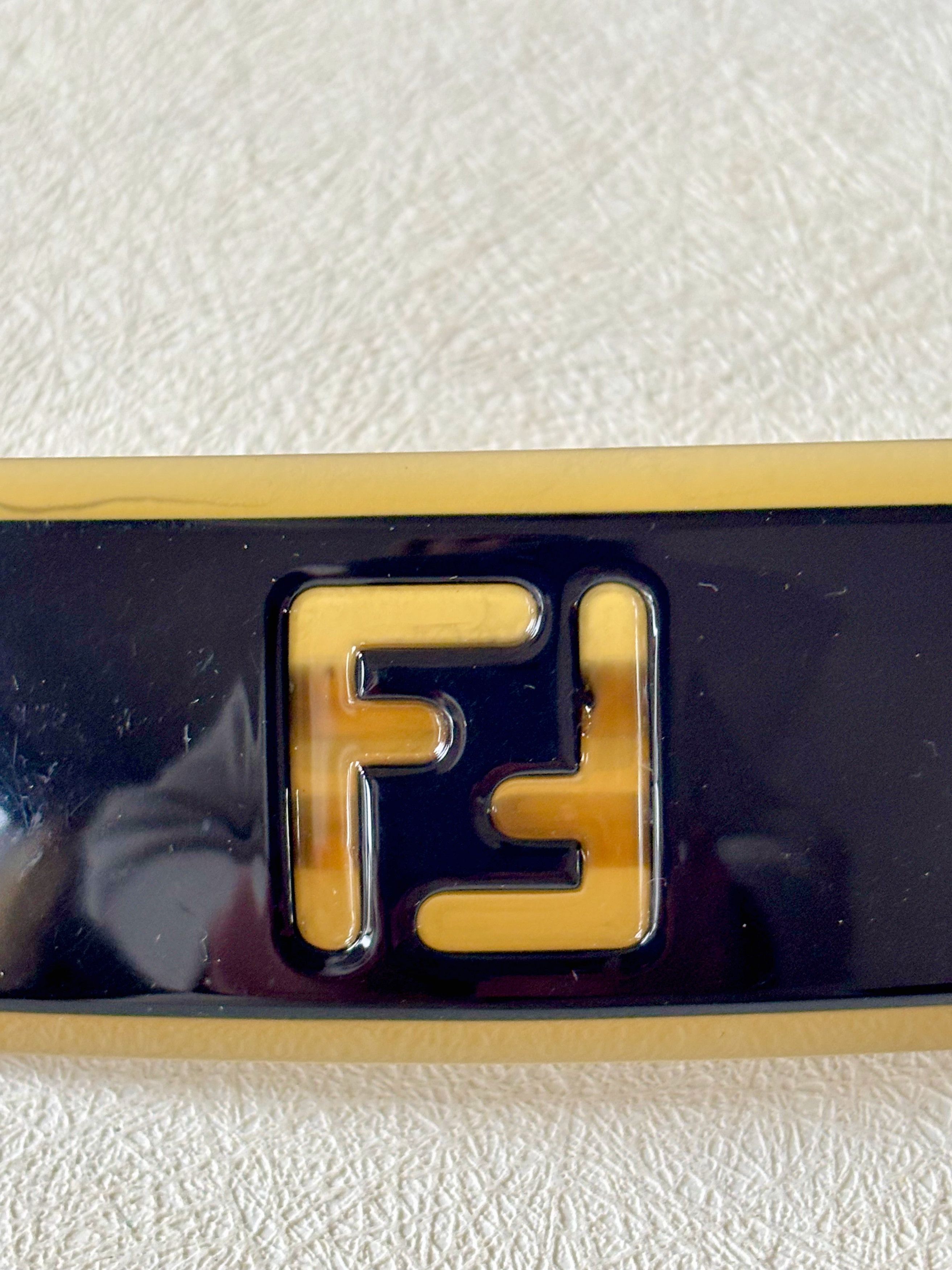 Fendi Barrette Logo Size ONE SIZE - 2 Thumbnail
