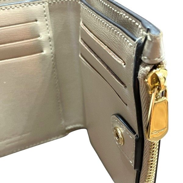 Salvatore Ferragamo Salvatore Ferragamo Salvatore Ferragamo Vara Bow Calf Leather Compact Wallet Leather Short Wallet JP-22-E009 DUTY FREE for USA Size ONE SIZE - 5 Thumbnail