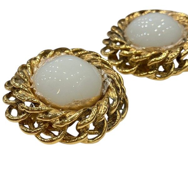 Chanel Chanel Chanel Circle Pearl Earrings Metal Earrings DUTY FREE for USA Size ONE SIZE - 9 Thumbnail