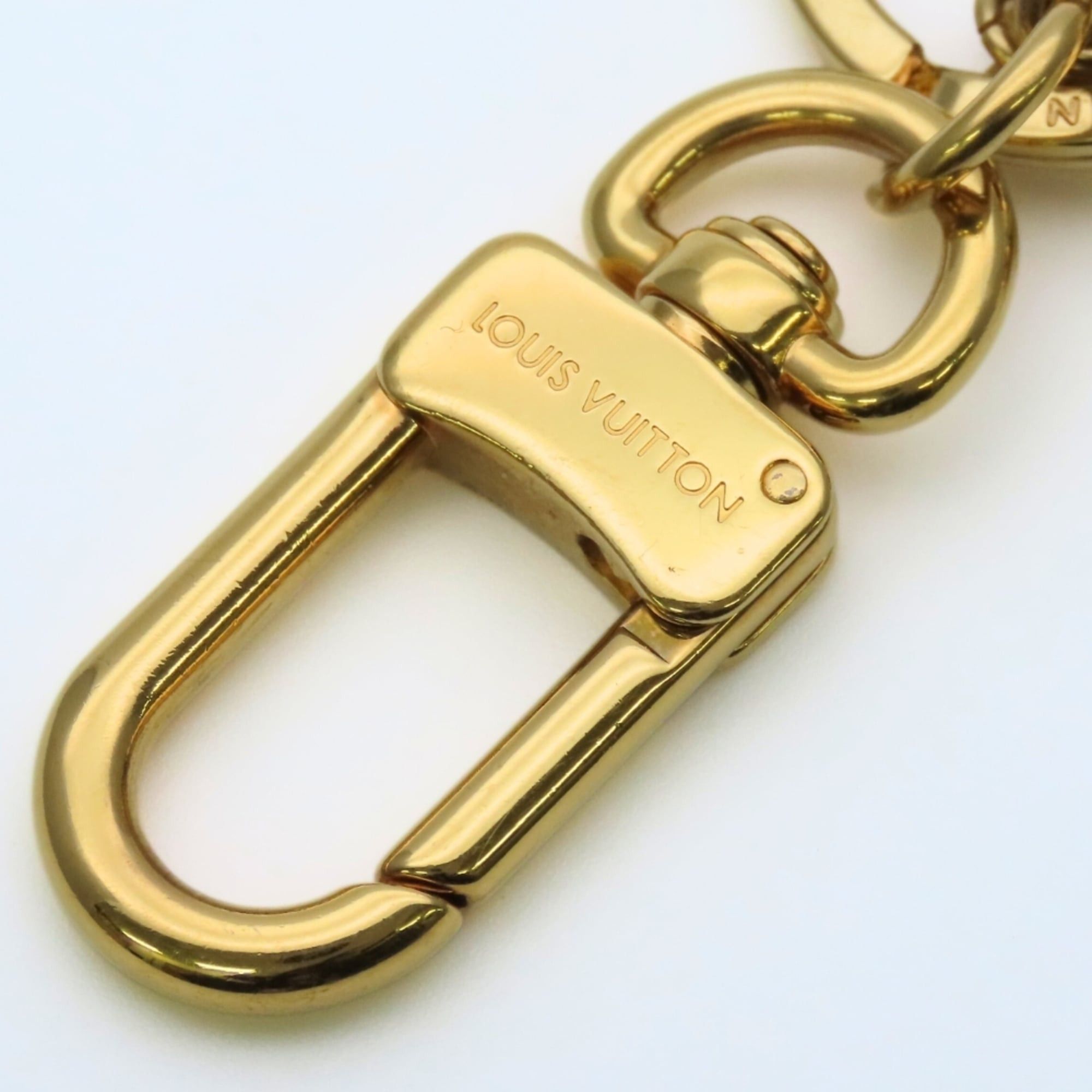 Louis Vuitton Louis Vuitton Porte-Clés Preppy Bag Charm M00363, Metal and Leather with Multicolored Gold Hardware Monogram Flower Key Ring, Women's, LOUIS VUITTON Size ONE SIZE - 13 Thumbnail
