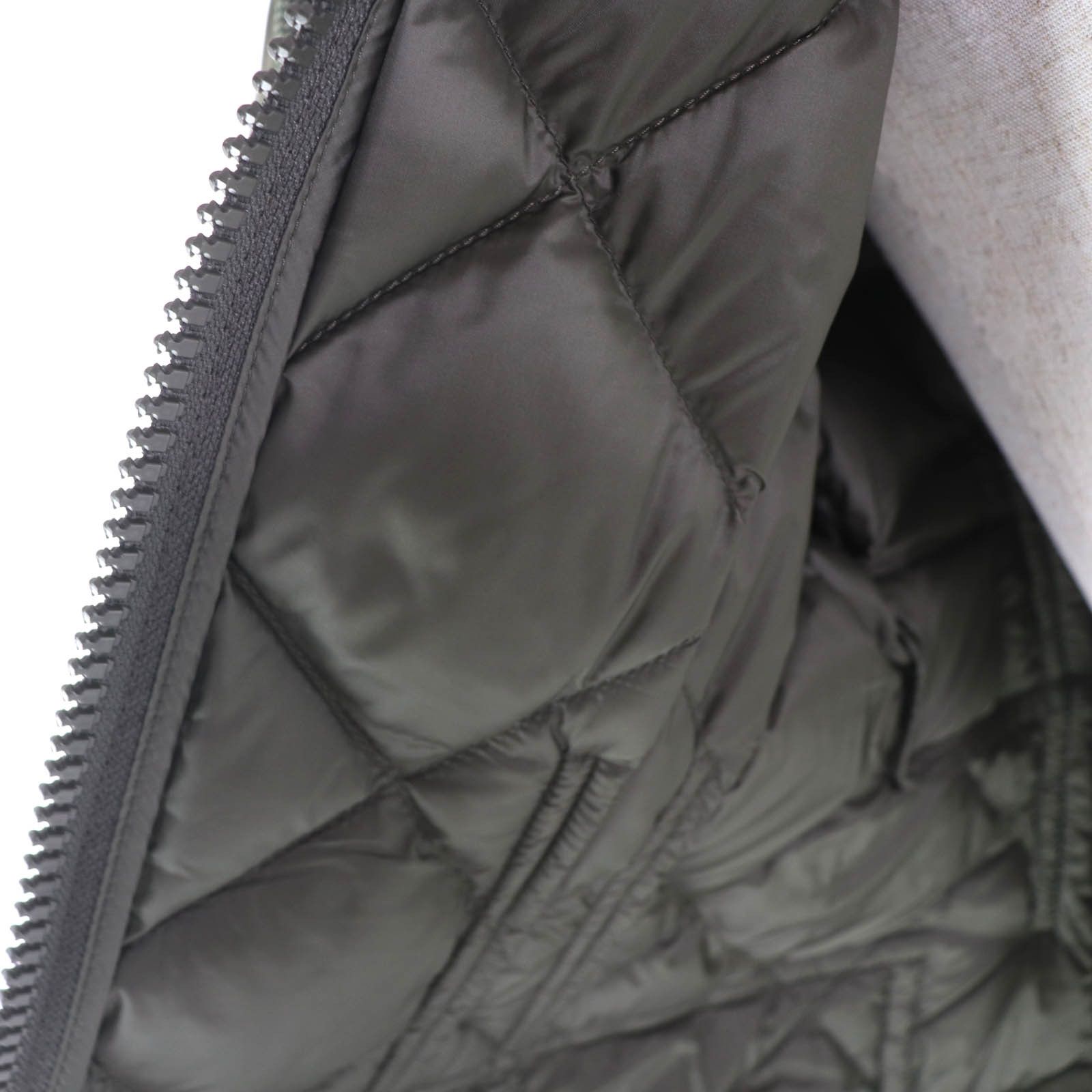 Moncler Moncler MONCLER CAPRIER Nylon Down Coat Textile Outerwear DUTY FREE for USA Size ONE SIZE - 5 Thumbnail