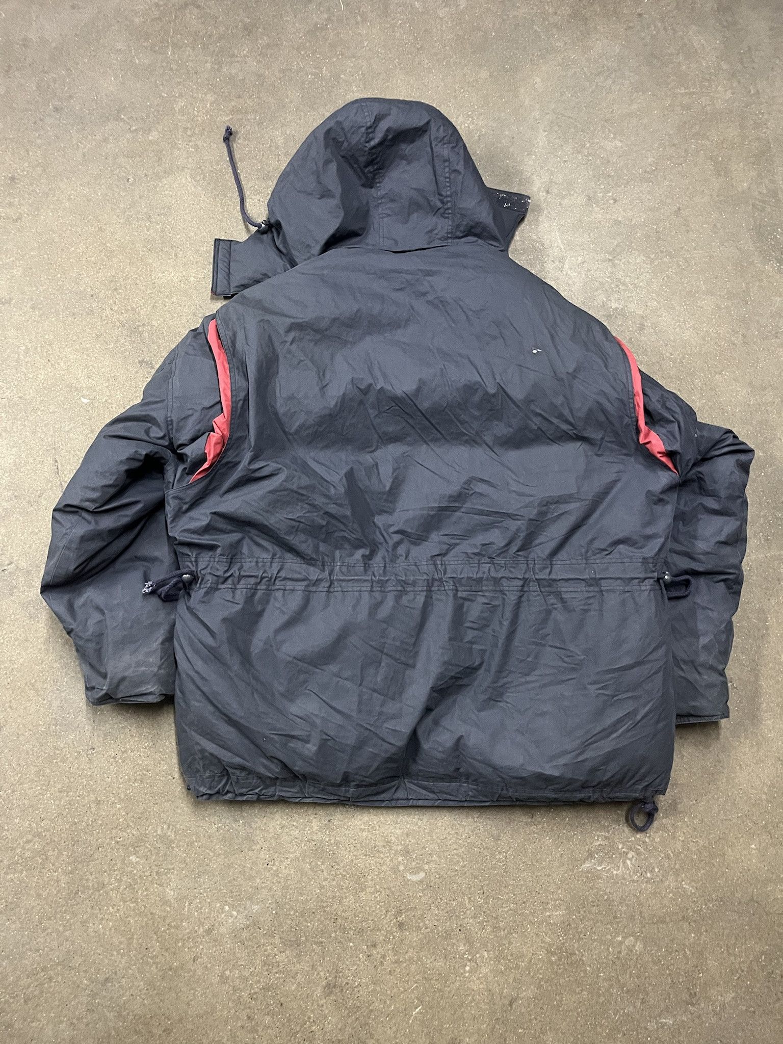 Carhartt × Vintage Vintage 1990s Stratojac Tech Cargo Puffer Jacket Size XL Size US XL / EU 56 / 4 - 5 Thumbnail