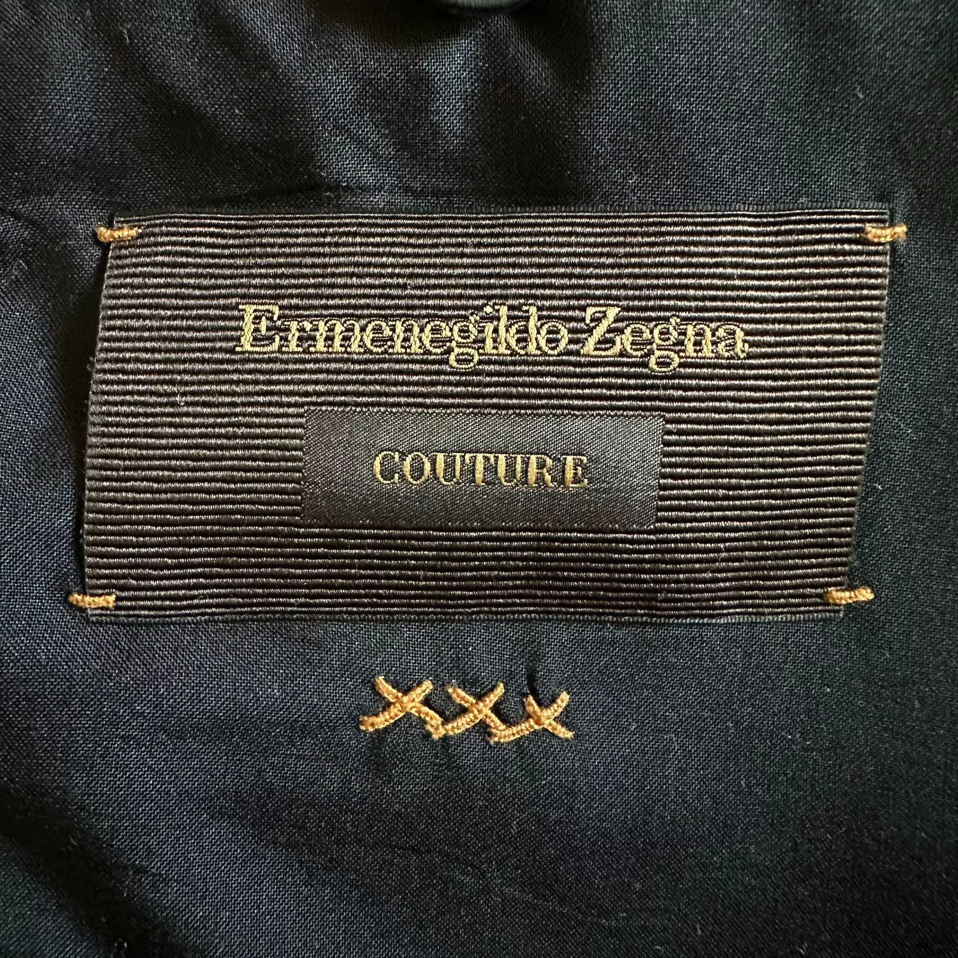 Ermenegildo Zegna Ermenegildo Zegna XXX Silk Embroidered Suit Size US S / EU 44-46 / 1 - 6 Thumbnail