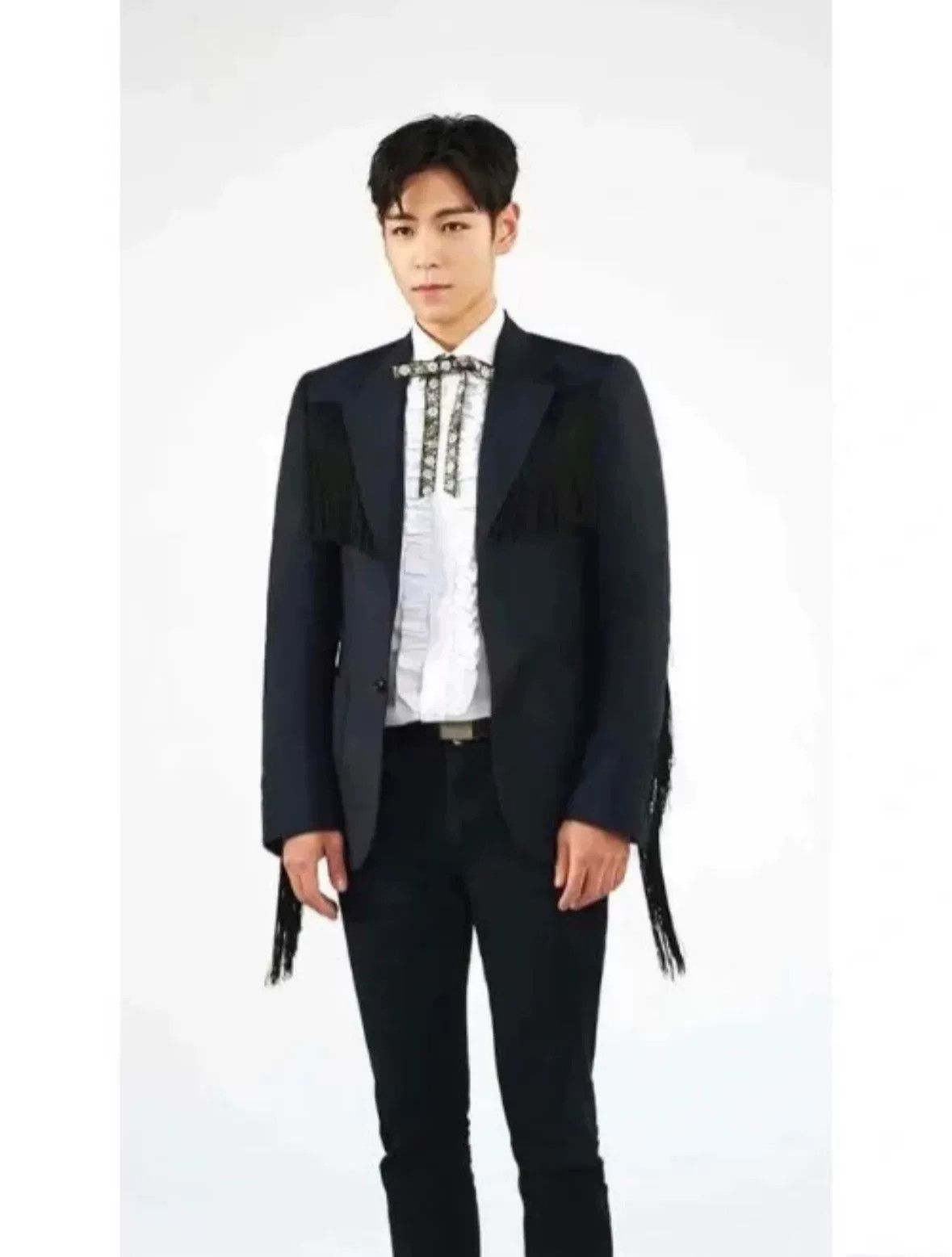 Gucci Gucci Fringe Feather Suit (Choi Style) Size US M / EU 48-50 / 2 - 9 Thumbnail